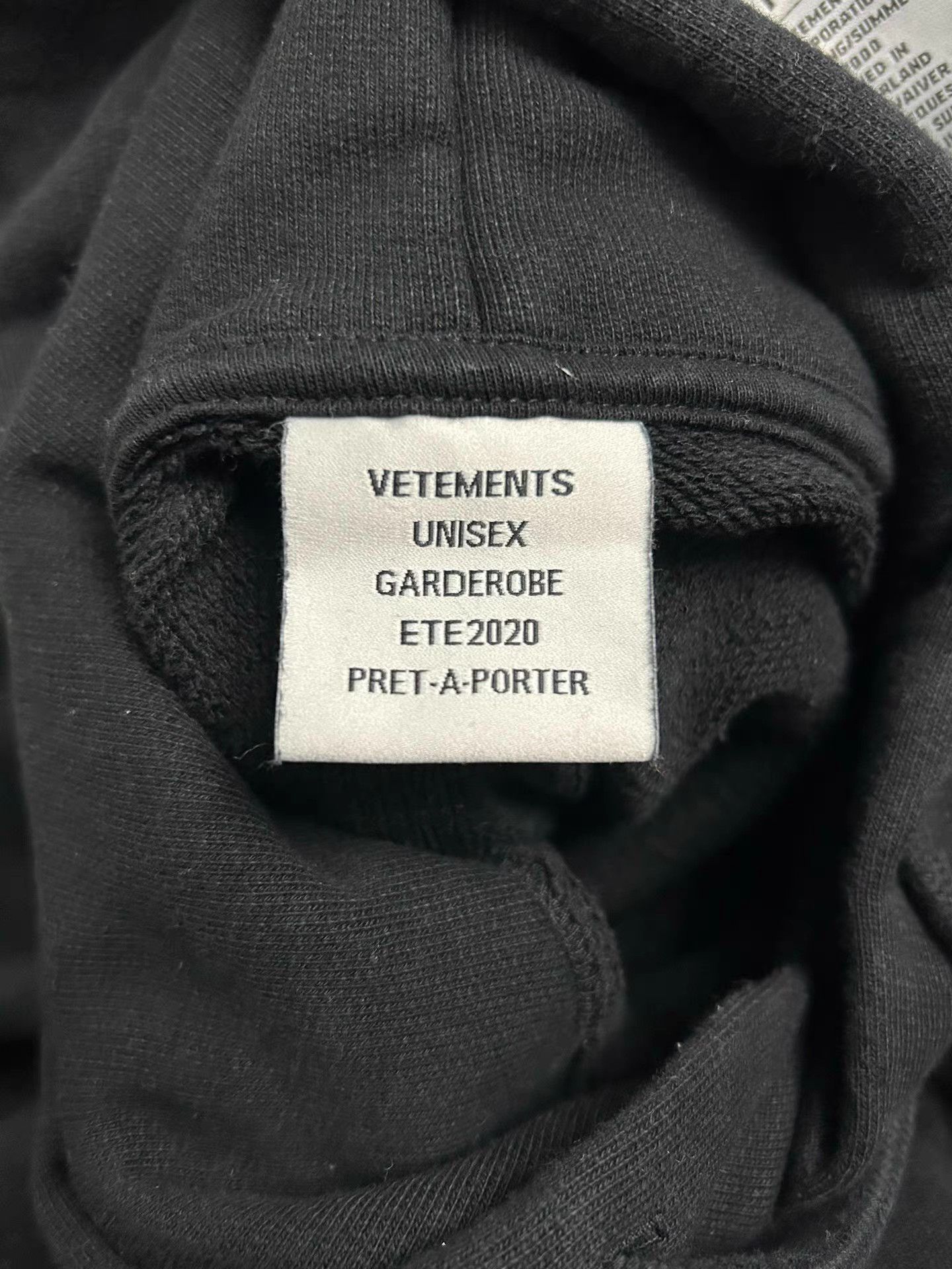 Vetements VETEMENTS classic logo sweatshirt Size US M / EU 48-50 / 2 - 5 Thumbnail