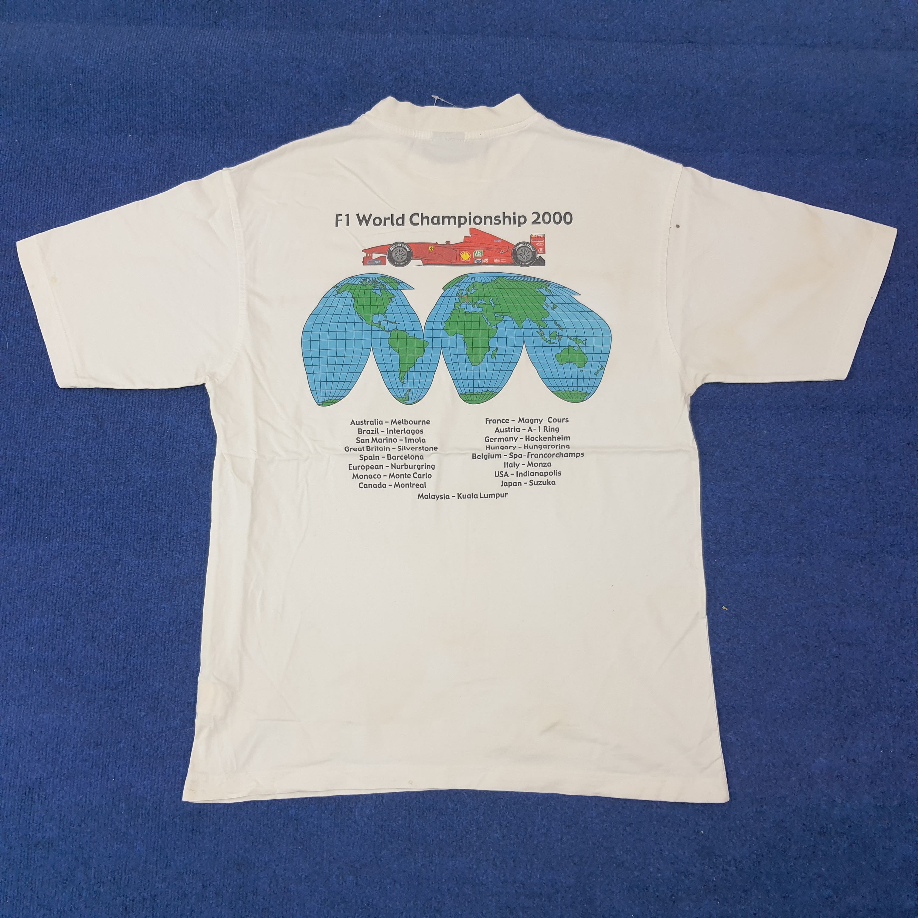 Ferrari Vintage Ferrari F1 World Championship 2000 Tshirt C249N57 Size US M / EU 48-50 / 2 - 1 Thumbnail