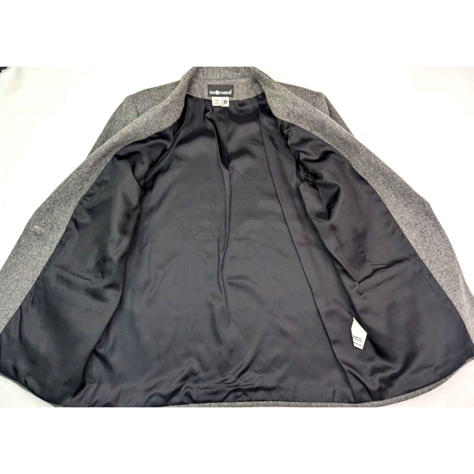 Vintage Sag Harbor Wool Blend Tweed Coat Women 14 Mid-Length Button Closure Black Gray 90s Classic Sports Vintage Womens Size XL / US 12-14 / IT 48-50 - 4 Thumbnail