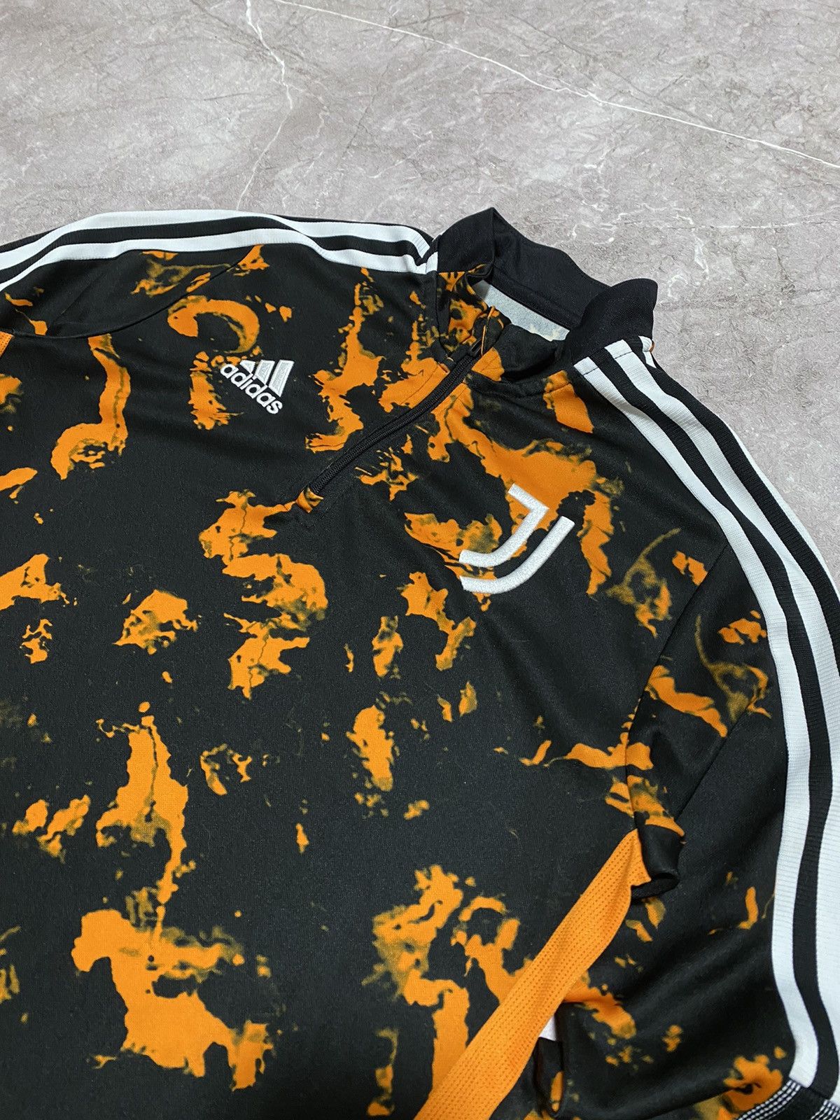 Adidas Adidas 2020 Juventus Training Long Sleeve Soccer Jersey Size US M / EU 48-50 / 2 - 4 Thumbnail