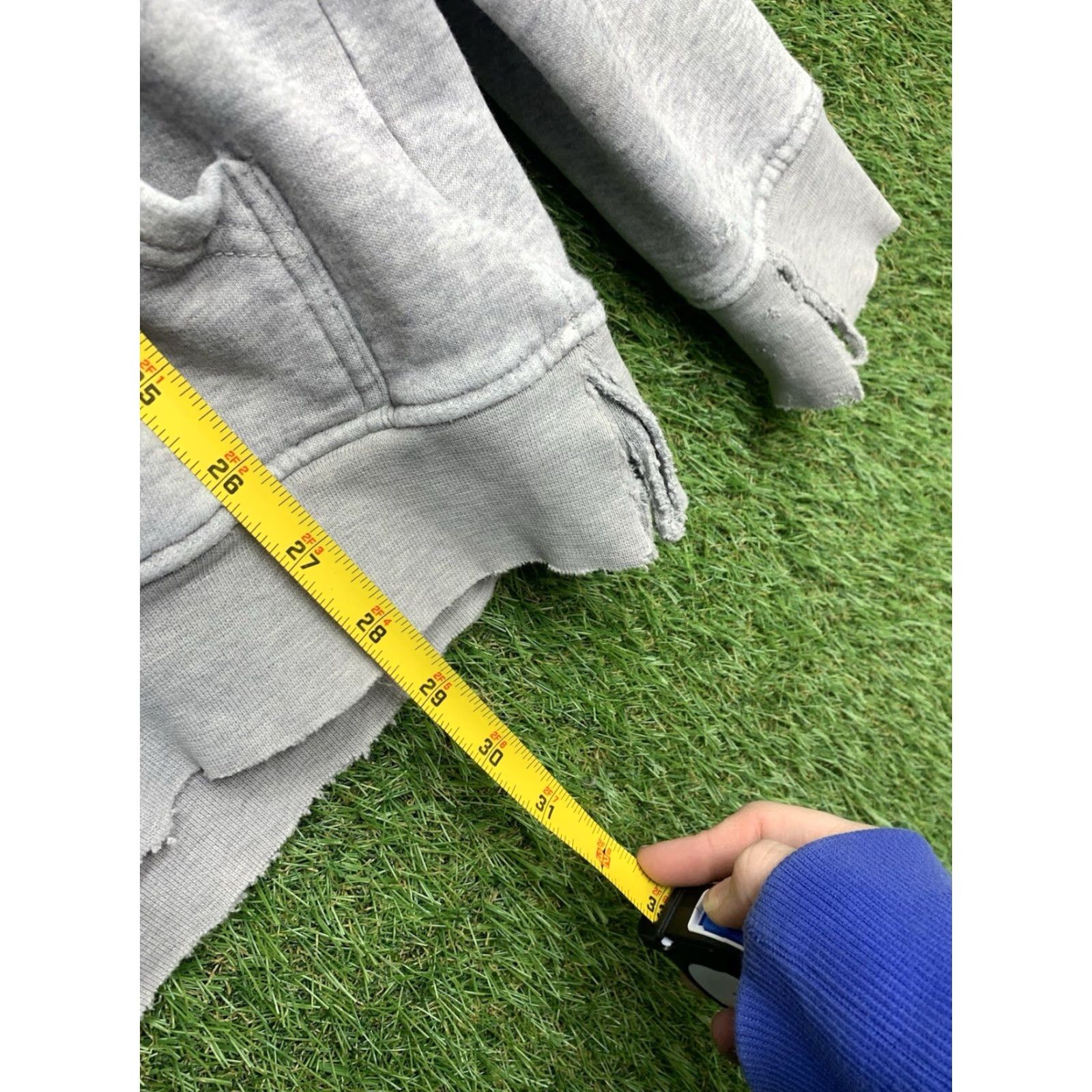 Nike VINTAGE Nike Hoodie Men’s XL Center Swoosh Spellout Gray Sweatshirt 90s USA Nike Sportswear Mens XL Gray Size US XL / EU 56 / 4 - 7 Thumbnail