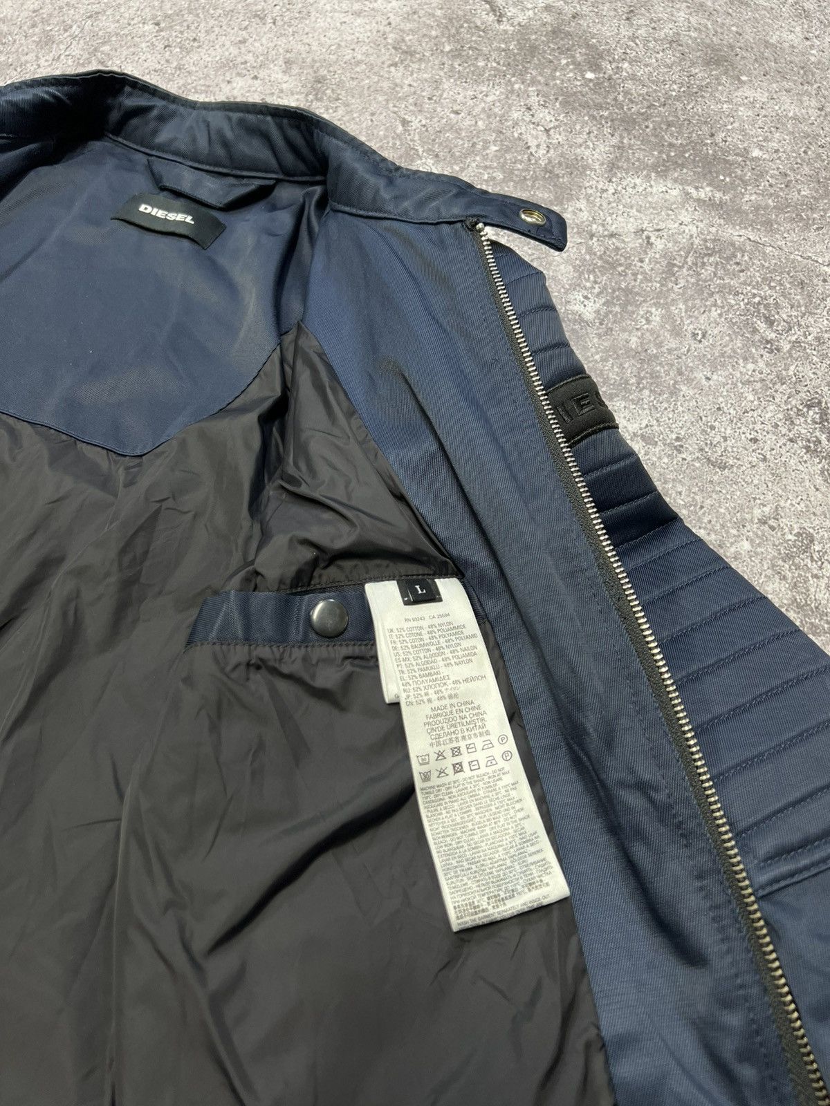 Diesel Vintage Y2K Diesel Biker Jacket Streetwear 90s Style Size US L / EU 52-54 / 3 - 16 Thumbnail