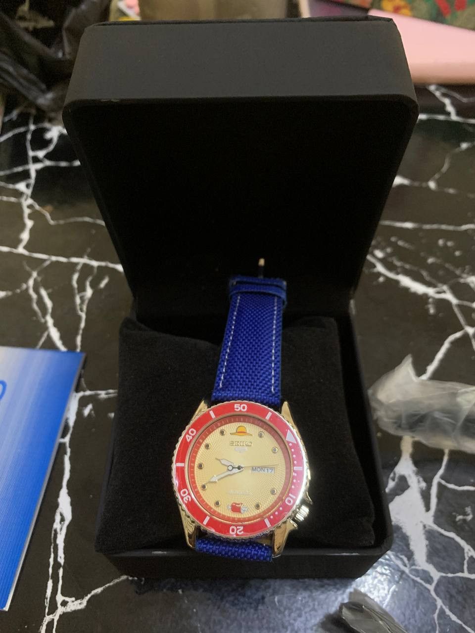 Seiko Rare One Piece Cross Seiko Quartz Watches New Size ONE SIZE - 4 Thumbnail