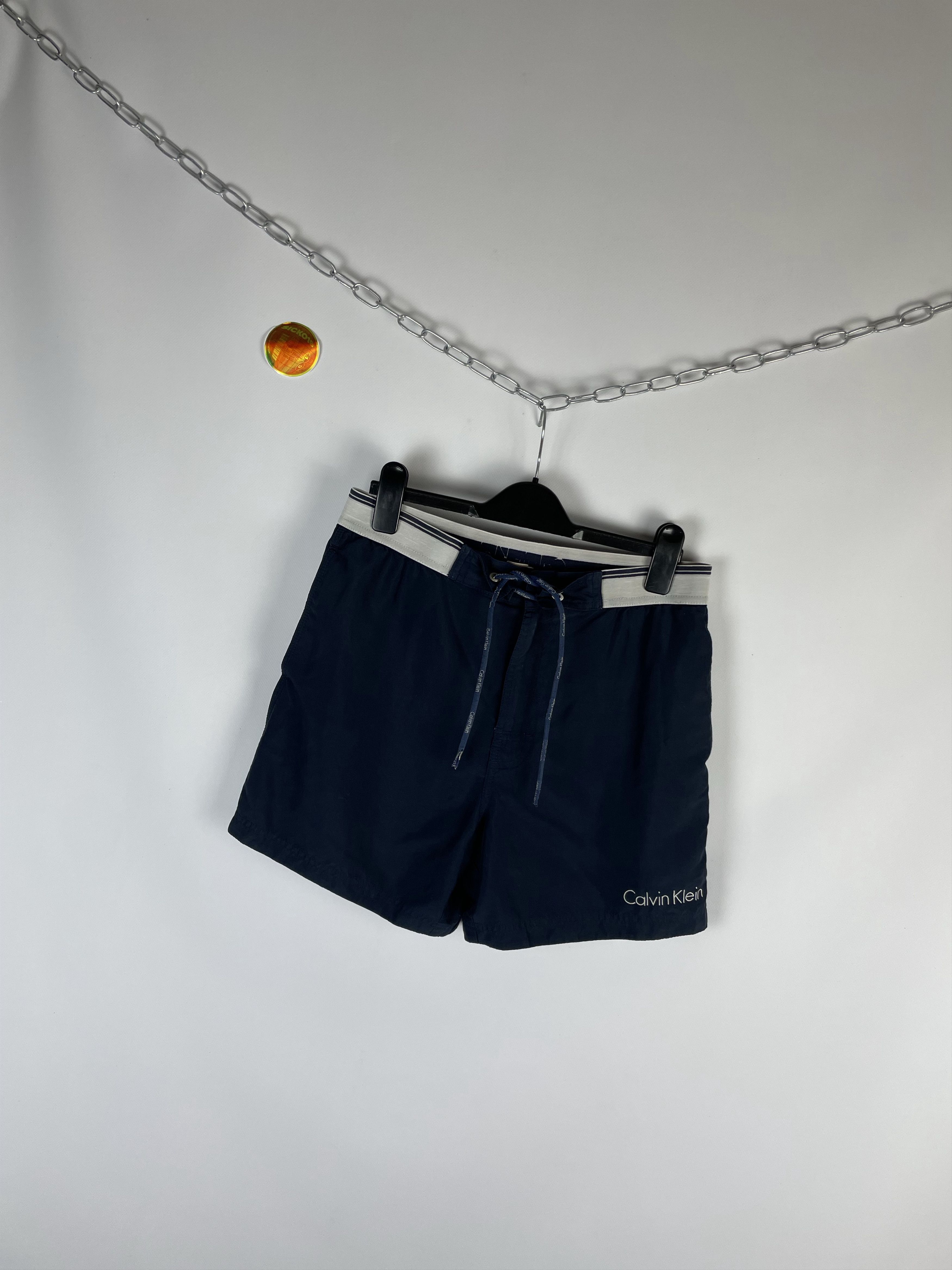 Calvin Klein Vintage Calvin Klein Shorts Y2K Size US 32 / EU 48 - 2 Thumbnail