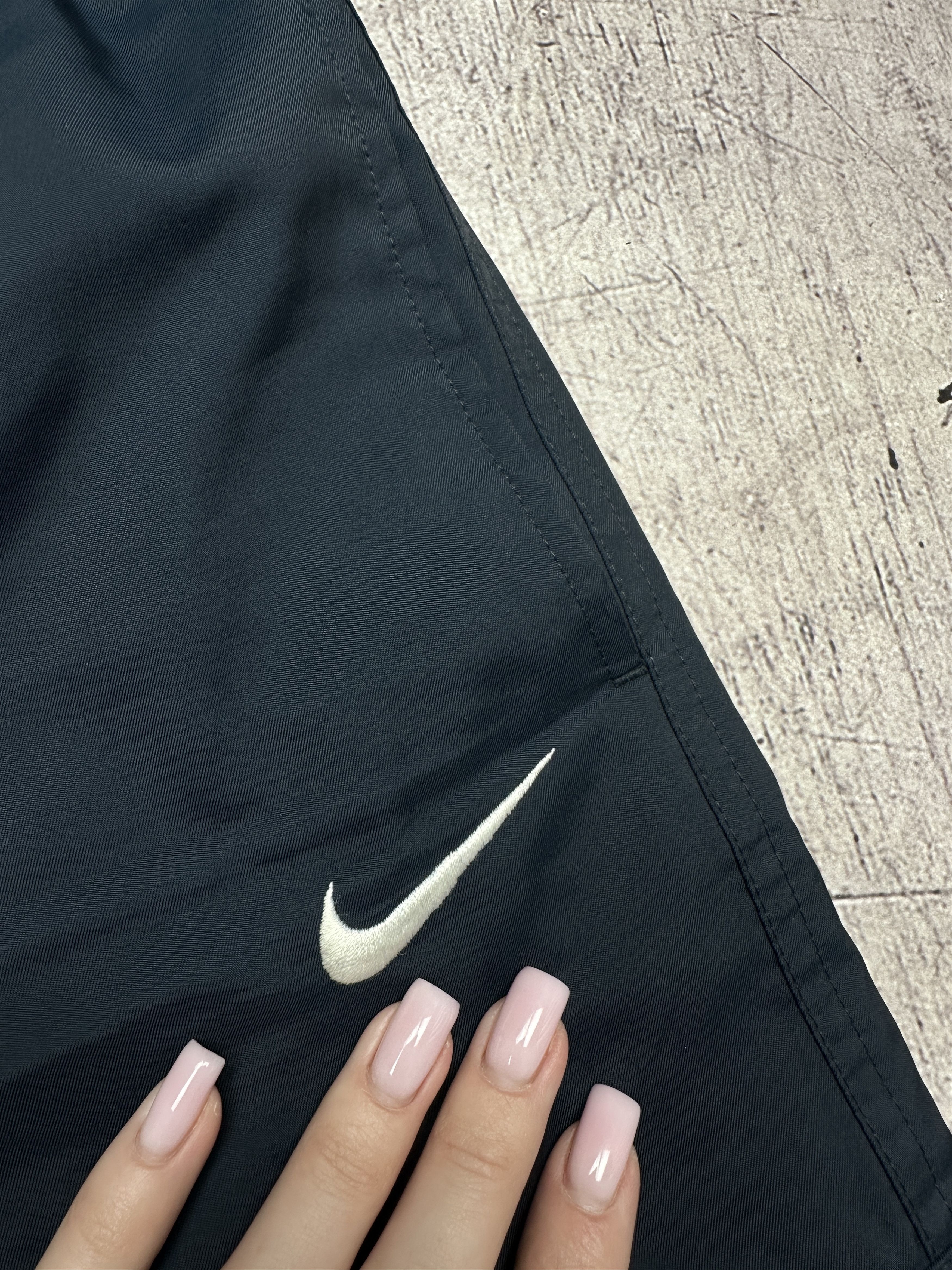 Nike Nike Mens Nylon Cargo Shorts Size US 32 / EU 48 - 3 Thumbnail