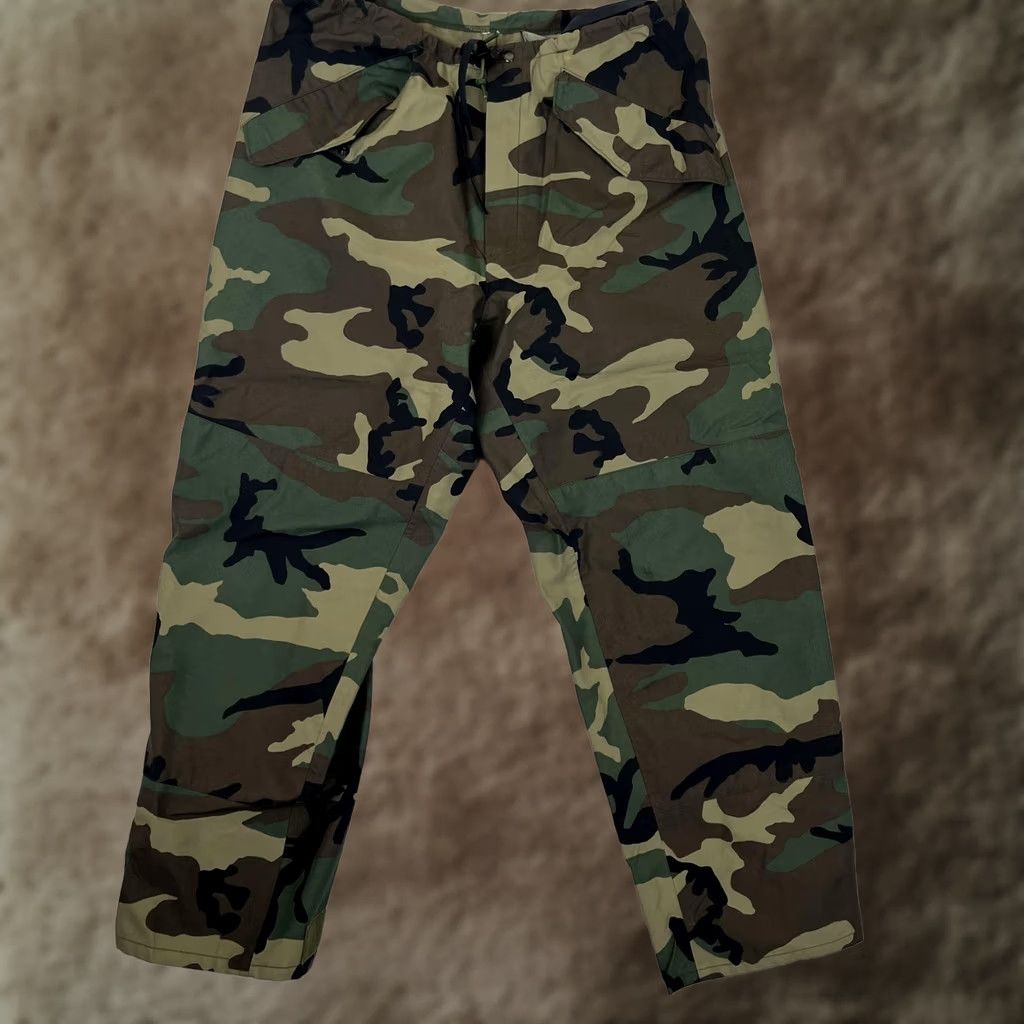 Vintage Federal Prison Industries Snow Pants Mens 34x32 Camouflage ECWCS Cold Weather Woodland Size US 34 / EU 50 - 1 Thumbnail