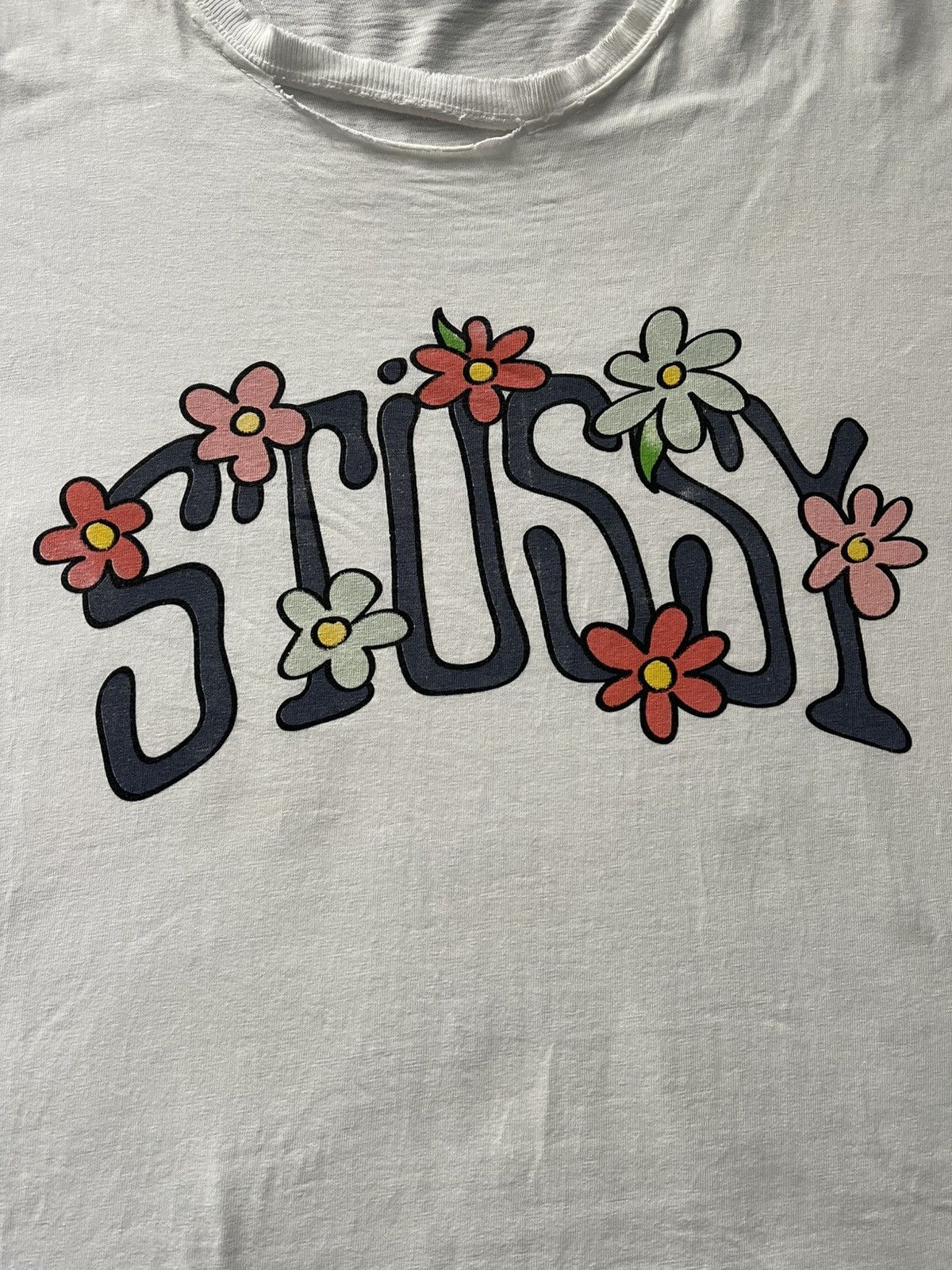 Stussy VINTAGE DISTRESSED STUSSY FLORAL SPELL OUT VERY RARE Size US XL / EU 56 / 4 - 2 Thumbnail