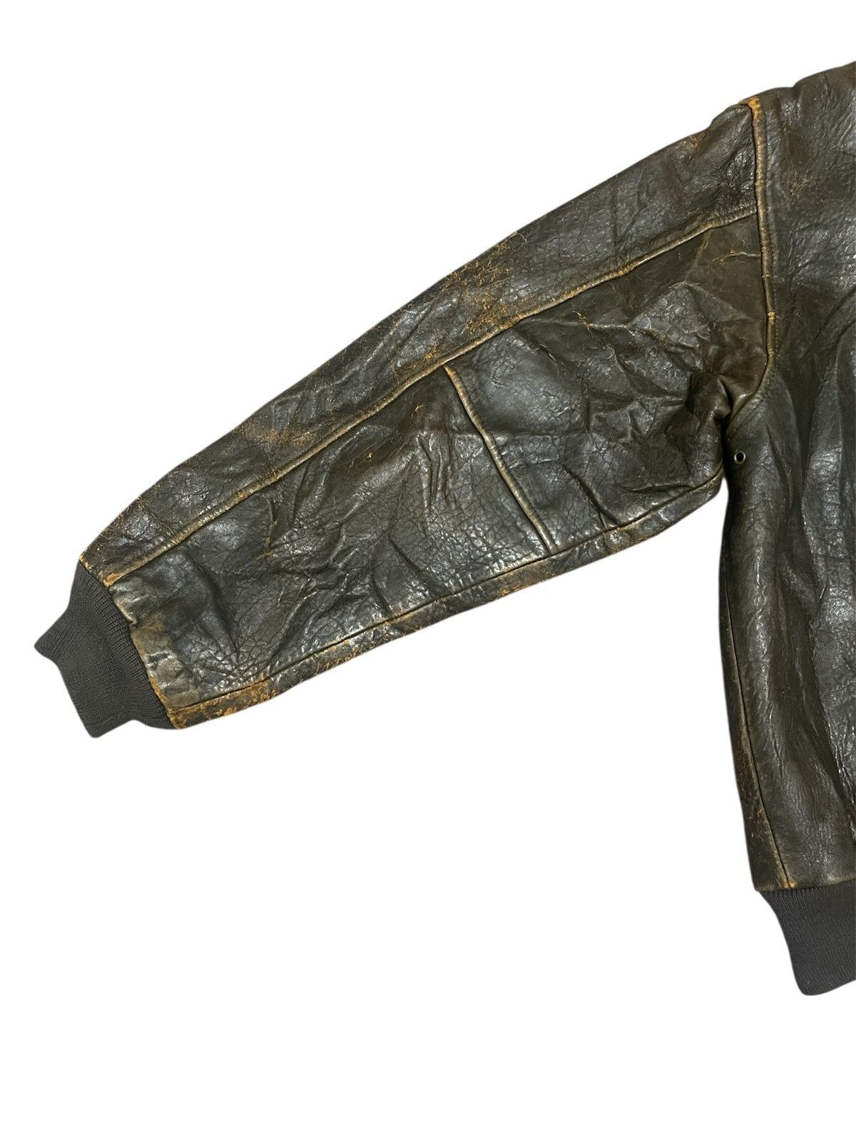 Avirex ‼️LASTDROP‼️Vintage Avirex A2 Military Cowhide Leather Jacket Size US M / EU 48-50 / 2 - 10 Thumbnail