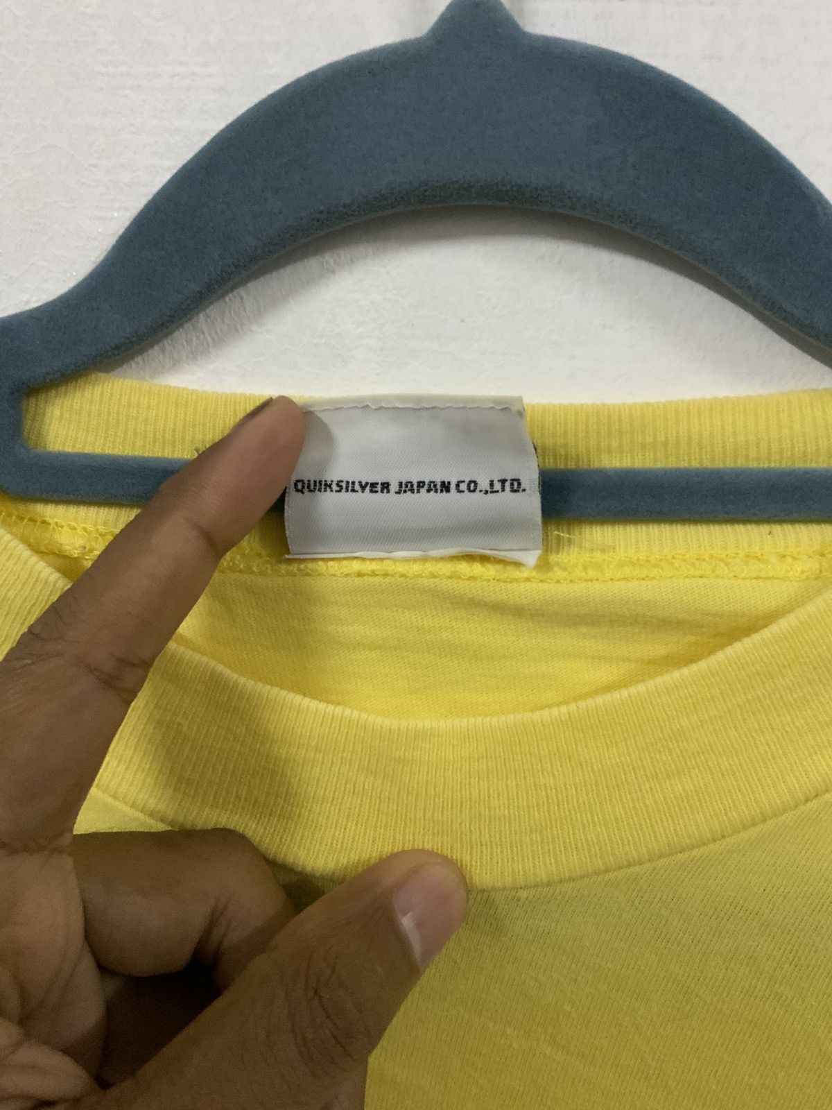 Japanese Brand Vintage Quikcilver Japan Made Loopwheel Tee Size US XL / EU 56 / 4 - 11 Thumbnail