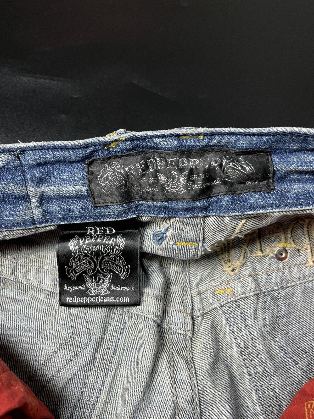 Japanese Brand RED PEPPER SUPER FLARE DISTRESSED JEANS Size US 29 - 8 Thumbnail