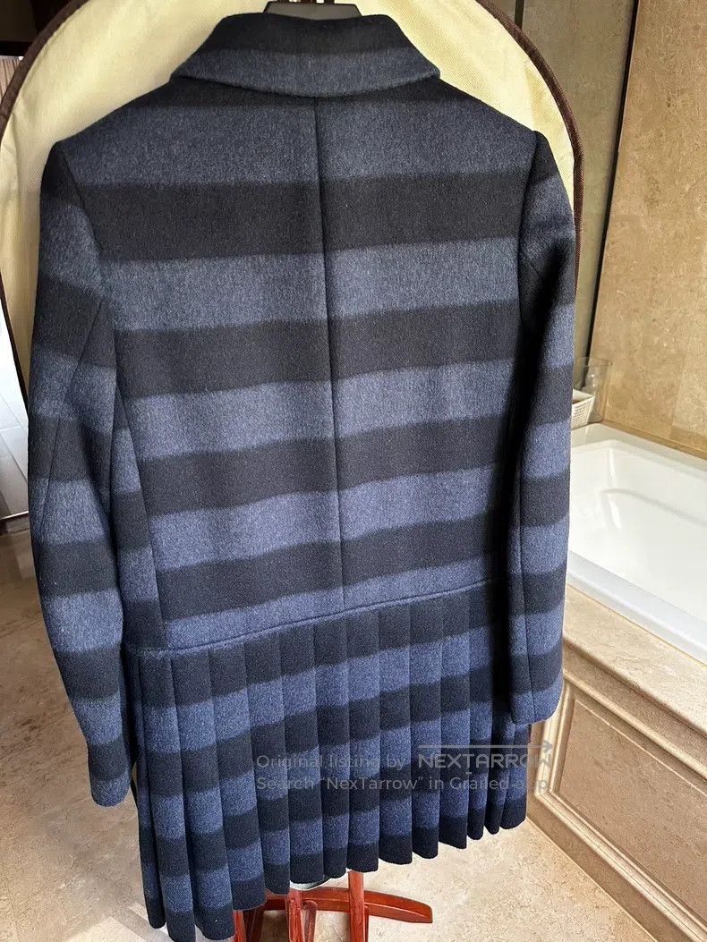 Valentino Valentino Classic wool coat Size M / US 6-8 / IT 42-44 - 2 Thumbnail
