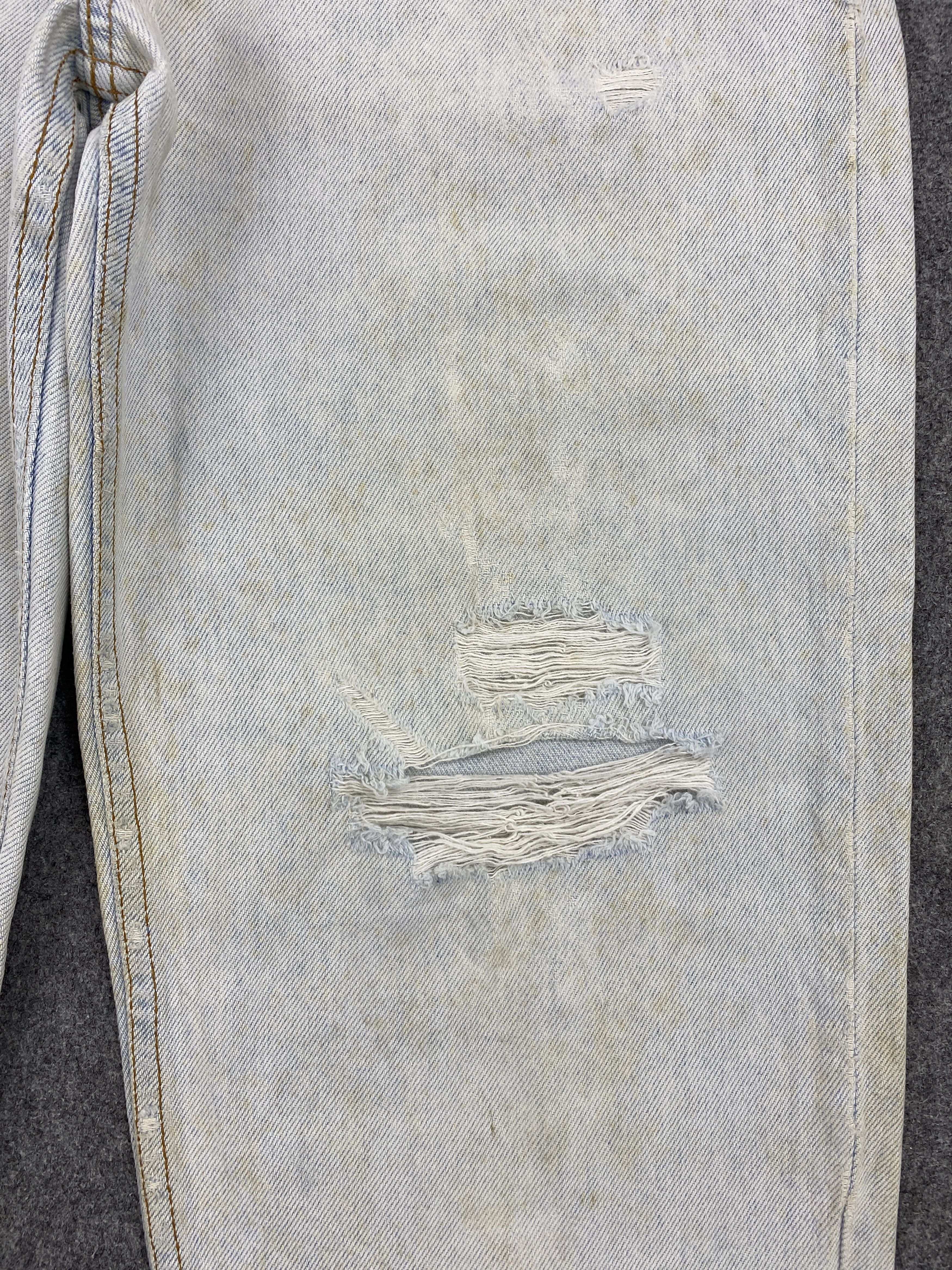 Levi's × Vintage Light Washed Vintage 90s Levis 560 Orange Tabs Jeans Size US 29 - 11 Thumbnail