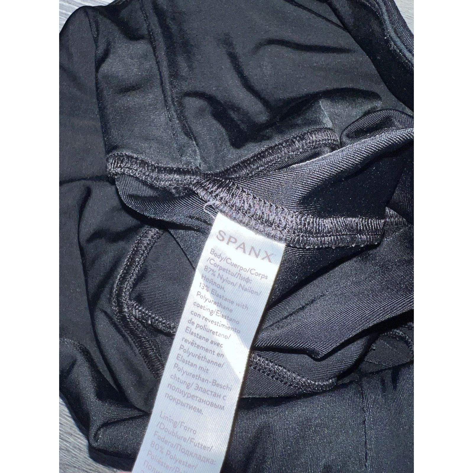Spanx Spanx Faux Leather Black Leggings Women’s Size M A003184 Size 27" / US 4 / IT 40 - 7 Thumbnail