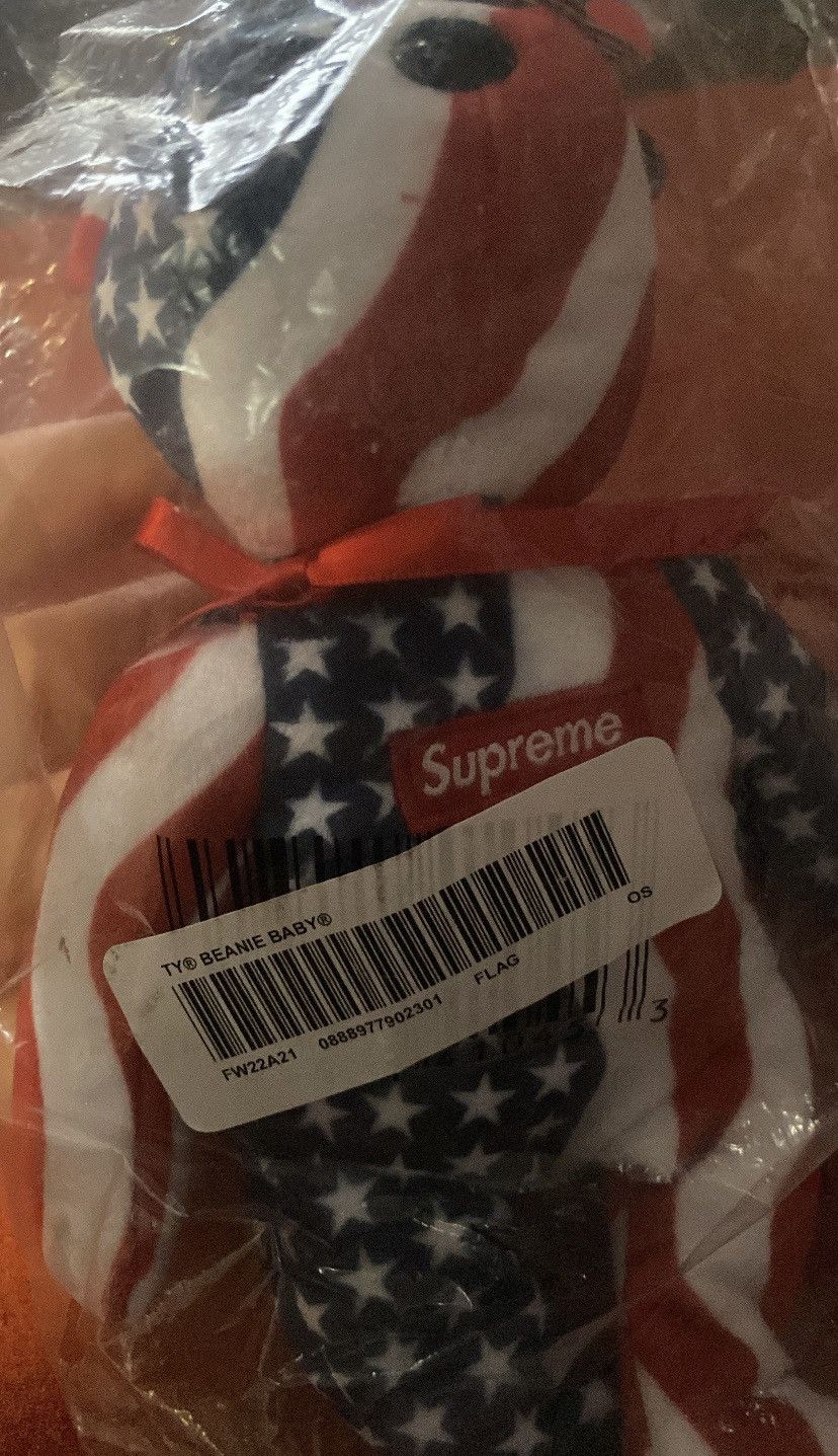 Supreme Supreme flag bear Size ONE SIZE - 2 Thumbnail