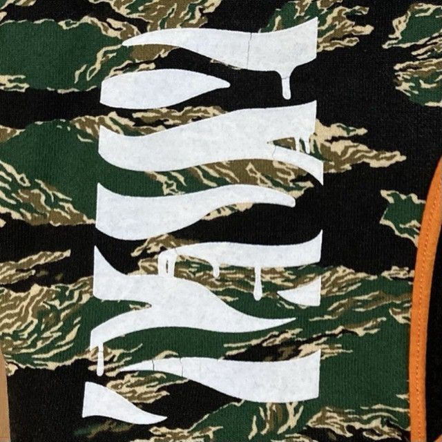 Bape BAPE Tiger Camo Tiger Full Zip Hoodie a bathing ape NIGO Size US S / EU 44-46 / 1 - 6 Thumbnail