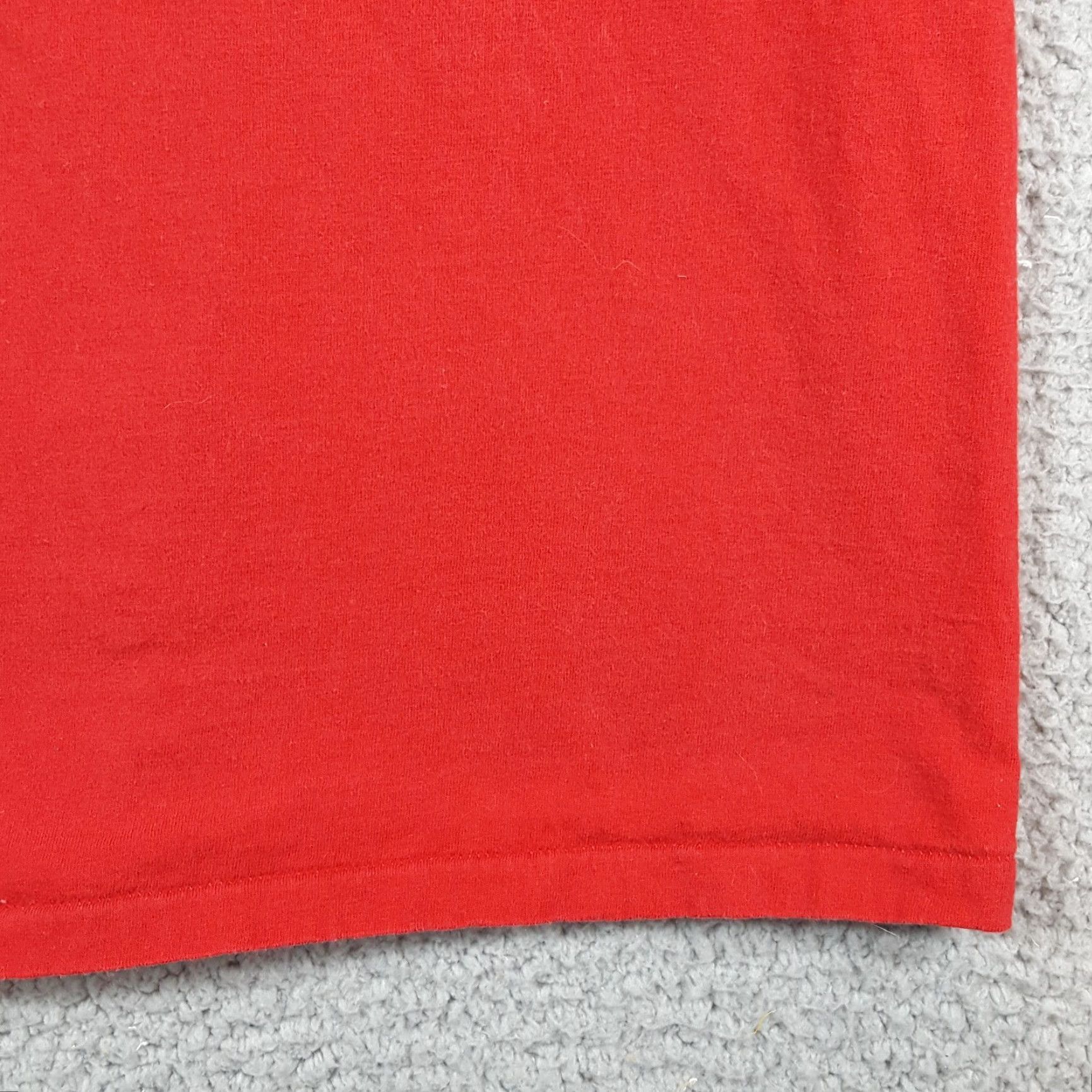 Tultex Vintage Alabama Crimson Tide Basketball Size Small College Red Sports T Shirt Size US S / EU 44-46 / 1 - 4 Thumbnail