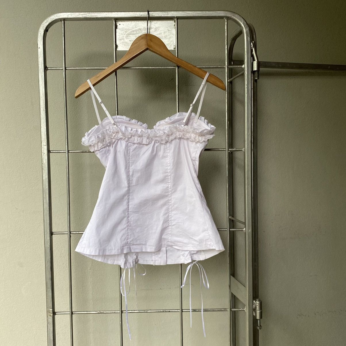 Japanese Brand NOA Y2K White Corset Top with Lace Trim and Ribbon Ties Size M / US 6-8 / IT 42-44 - 16 Thumbnail