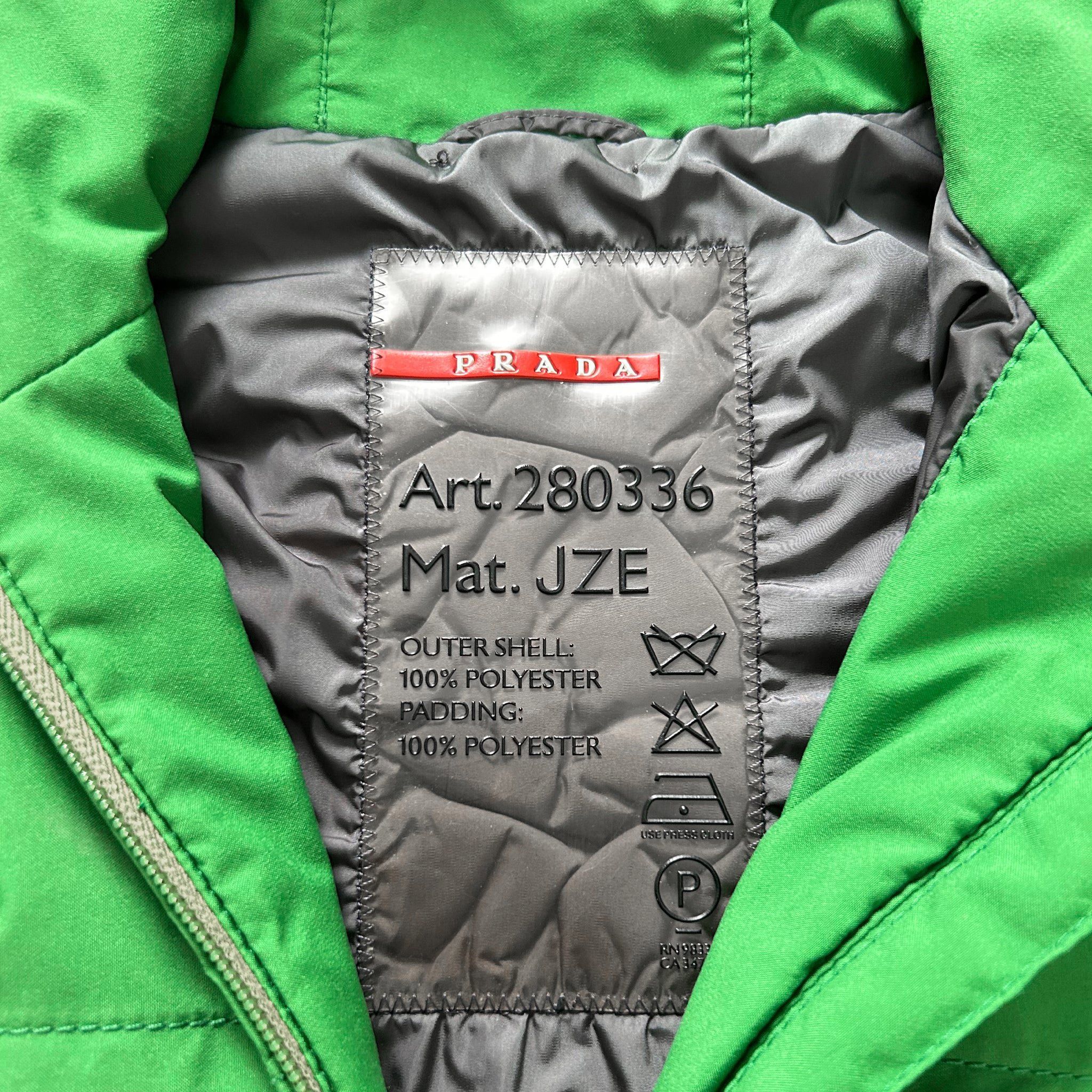 Prada Prada 2000's Bright Green Goretex Hooded Jacket Size US S / EU 44-46 / 1 - 4 Thumbnail