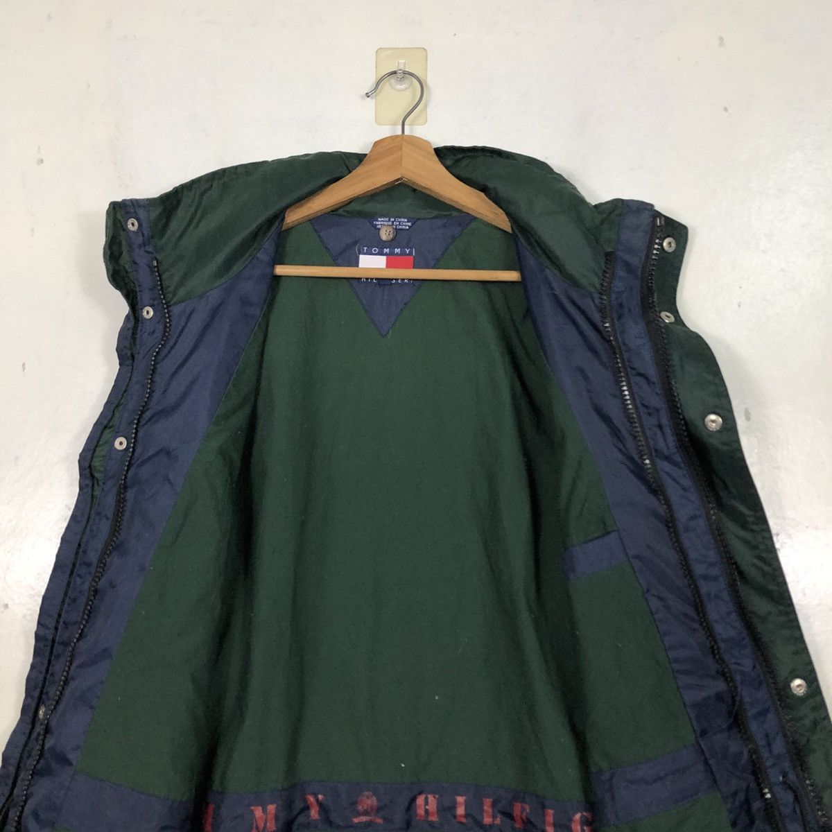 Japanese Brand Hunting Jacket Tommy Hilfiger Zipper Size US M / EU 48-50 / 2 - 18 Thumbnail