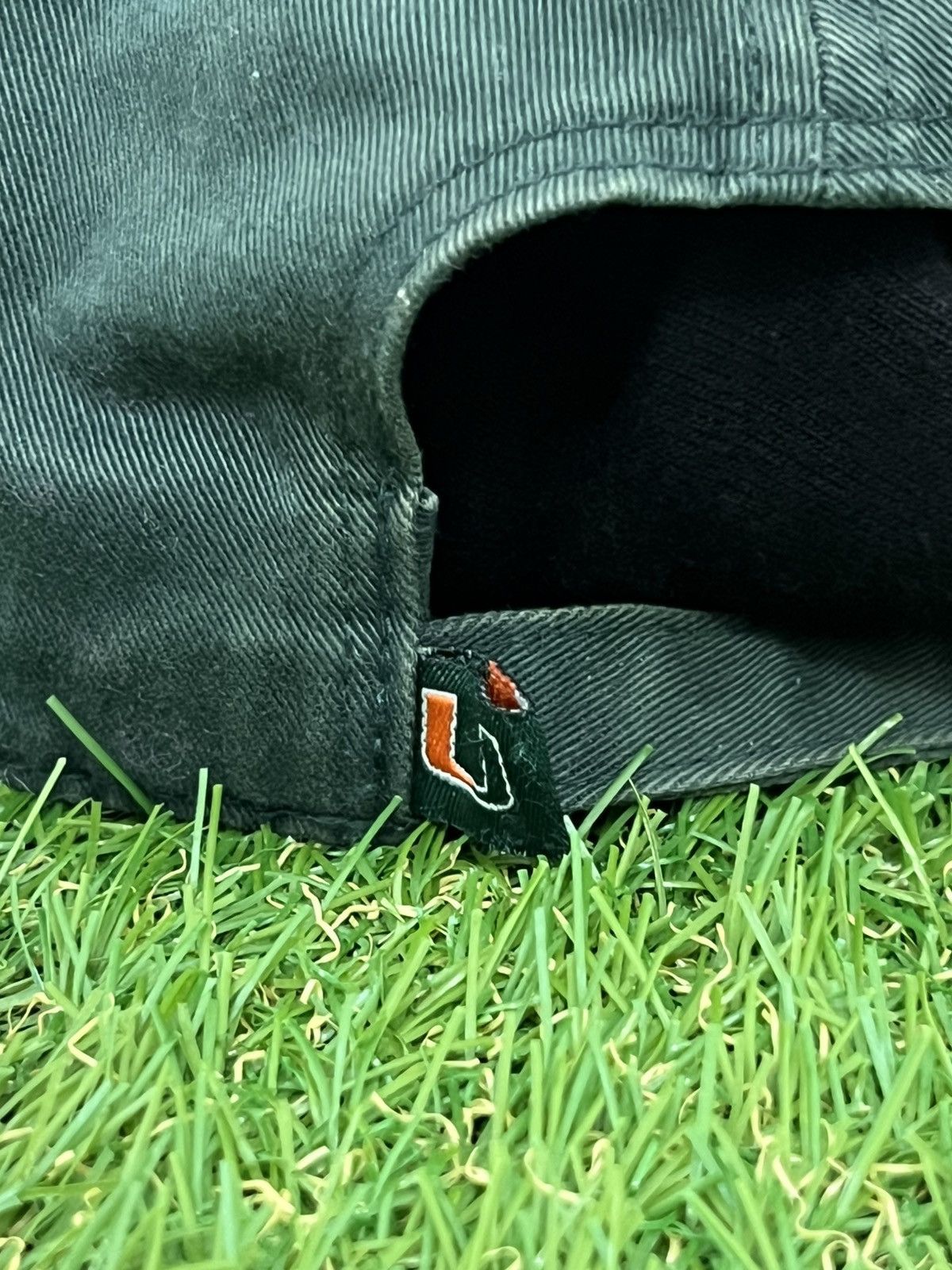 NCAA × Starter × Vintage Vintage Miami Hurricanes Starter Cap green Size ONE SIZE - 7 Thumbnail