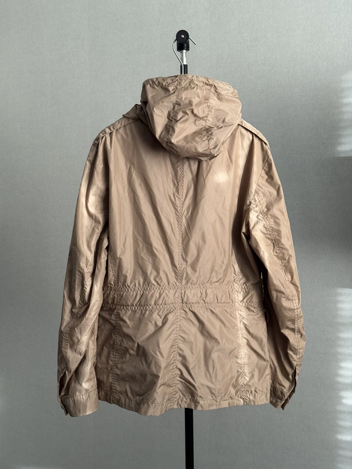 Moncler Moncler nylon shimmering jacket size 4 Size L / US 10 / IT 46 - 4 Thumbnail