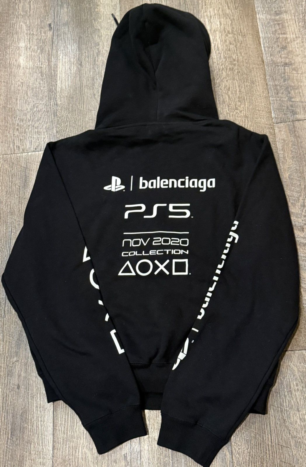Balenciaga × Playstation Balenciaga x Playstation 5 PS5 Hoodie size Large Size US L / EU 52-54 / 3 - 3 Thumbnail