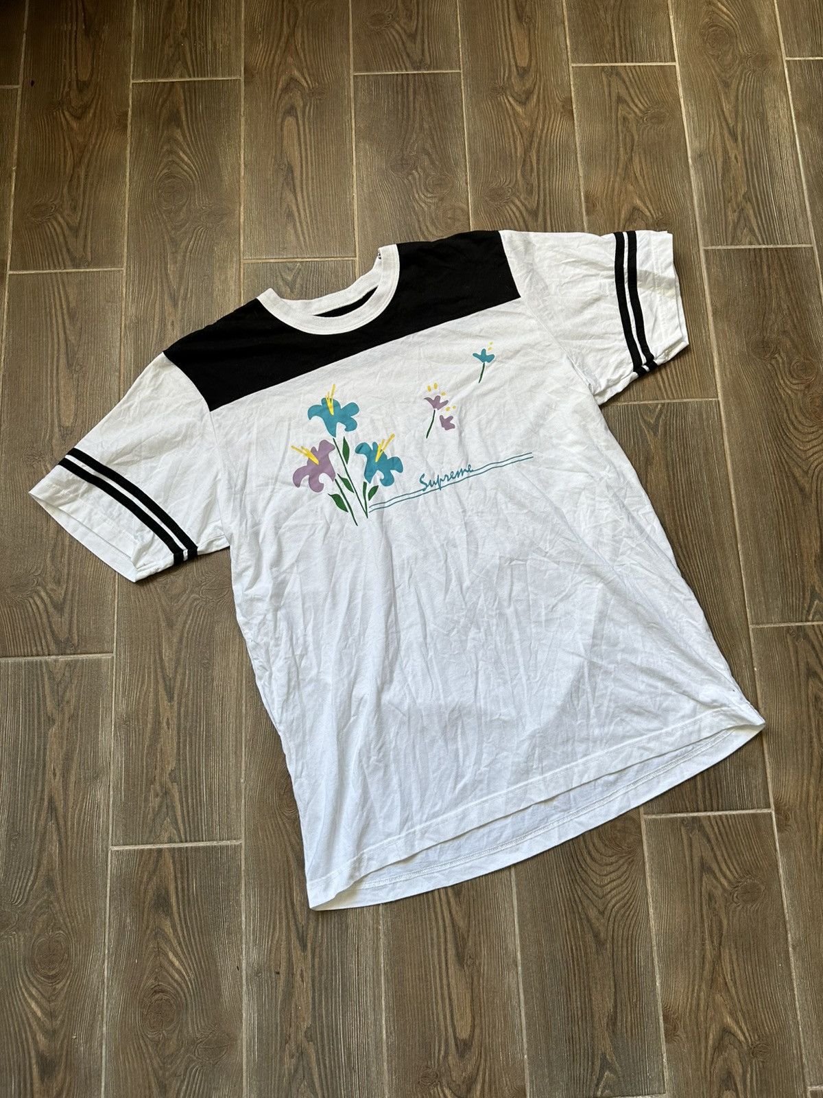 Supreme Supreme Luxury T-Shirt Size US L / EU 52-54 / 3 - 1 Thumbnail
