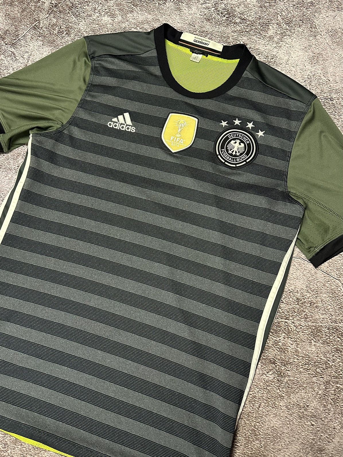 Adidas Adidas Germany FIFA 2014 Reversible Soccer Jersey Kit Size US M / EU 48-50 / 2 - 3 Thumbnail