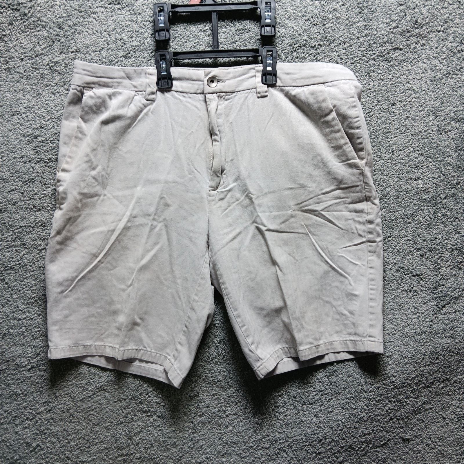 Calvin Klein Calvin Klein Men’s Shorts Size 36 Gray Chino Style Classic Size US 36 / EU 52 - 1 Thumbnail