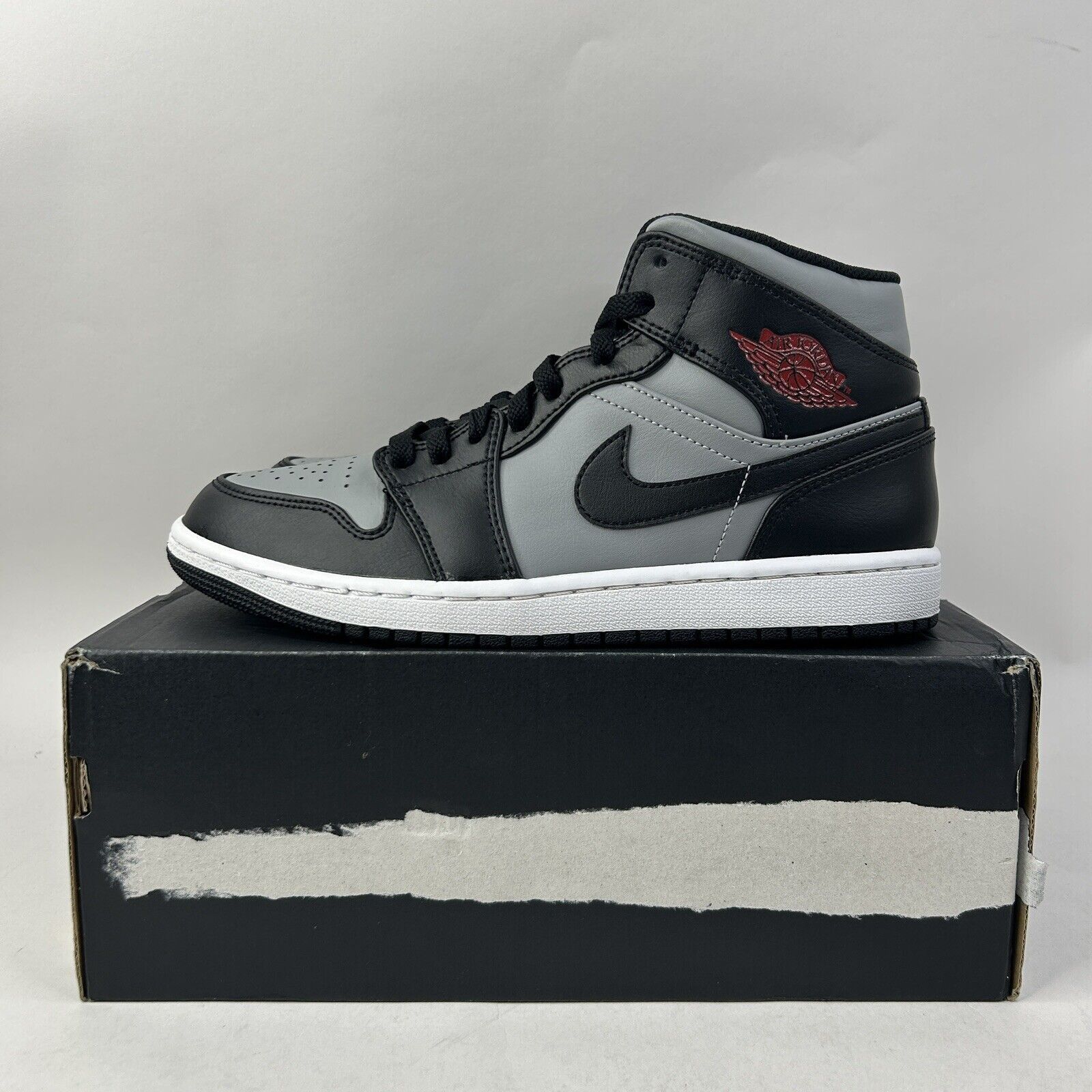 Nike Nike Shoes Air Jordan 1 Mid “Shadow/Particle Grey” 2024 Size US 8.5 / EU 41-42 - 6 Thumbnail