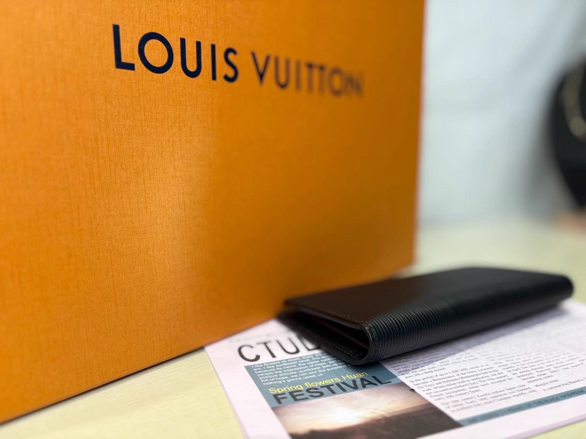 Louis Vuitton Louis Vuitton Black Epi Leather Bi-fold Long Coin Wallet K36 Size ONE SIZE - 5 Thumbnail