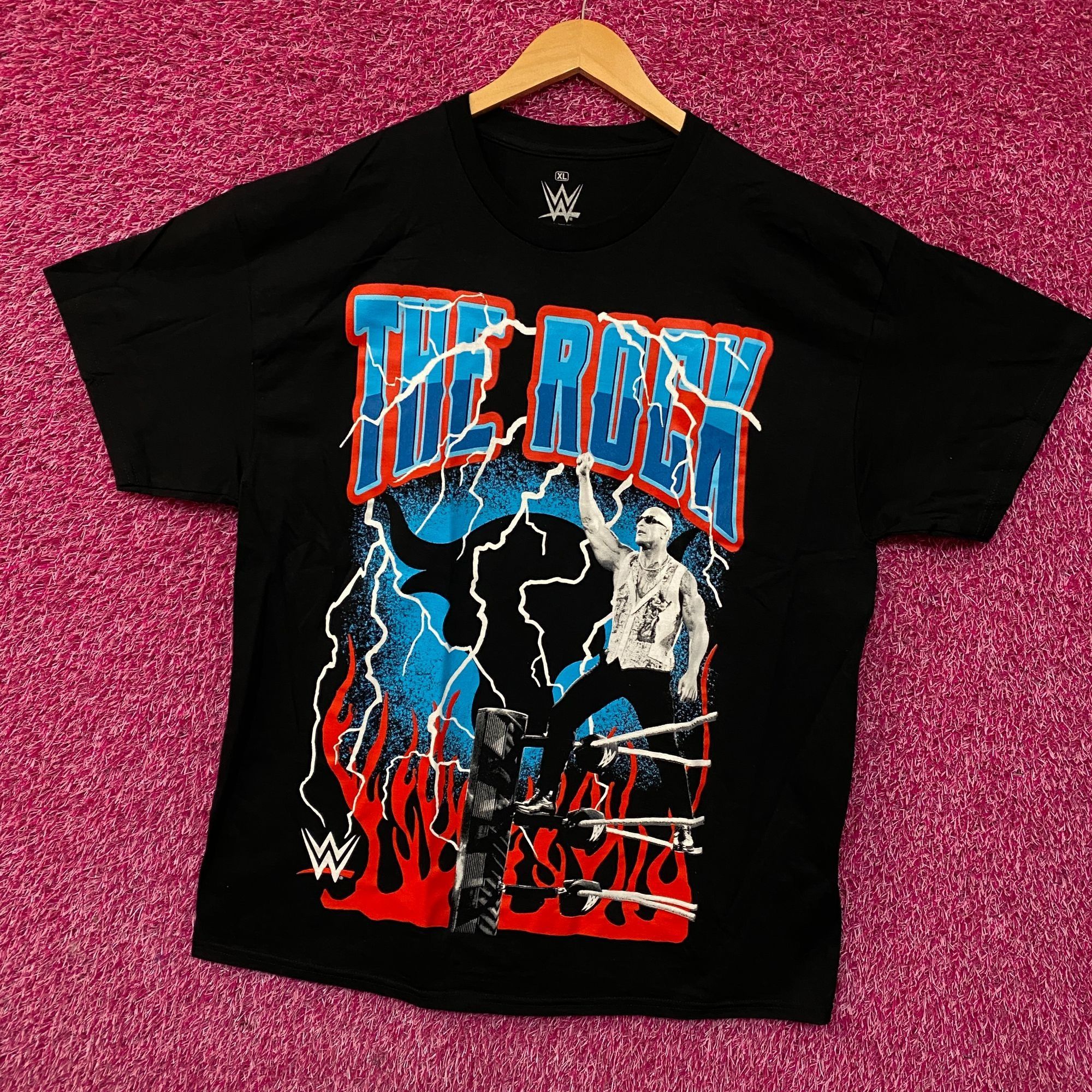 WWE WWE The Rock Lightning Strikes tshirt size XL Size US XL / EU 56 / 4 - 3 Thumbnail