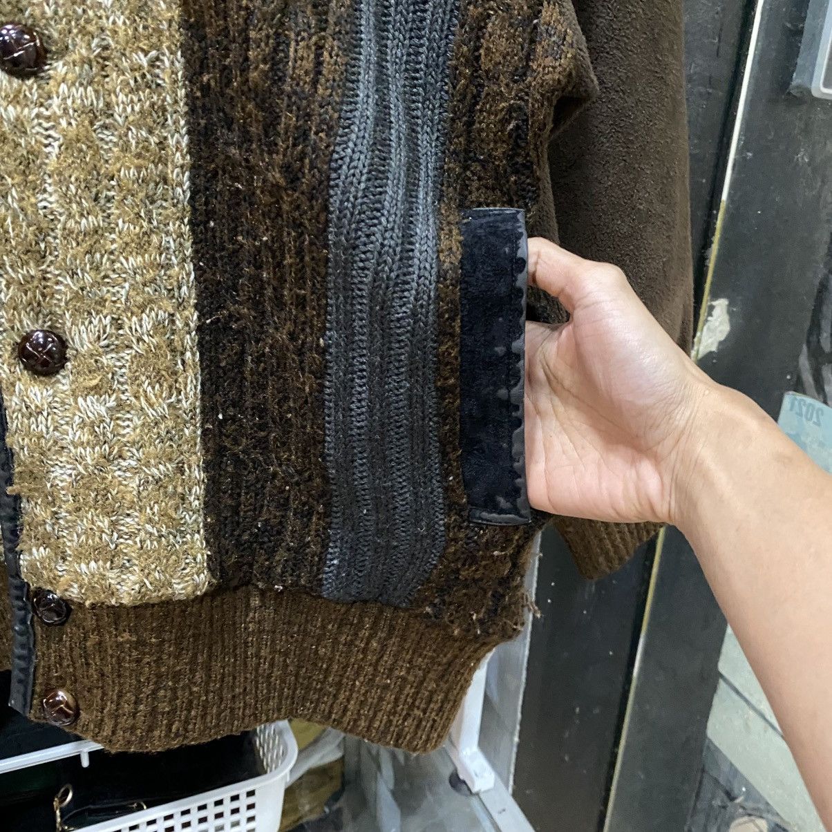 Valentino × Vintage Vtg 80/90 Rudolph Valentino Patchwork Knit Fleece Sweater Size US M / EU 48-50 / 2 - 10 Thumbnail