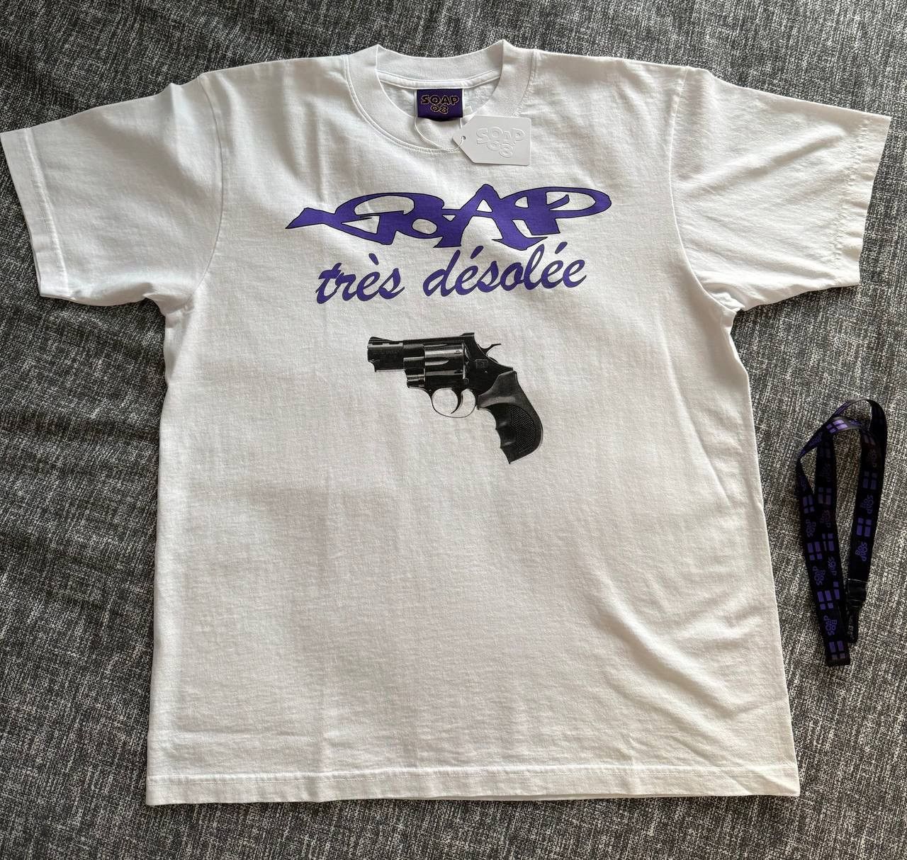SOAP08 Gun t-shirt by Drain Gang