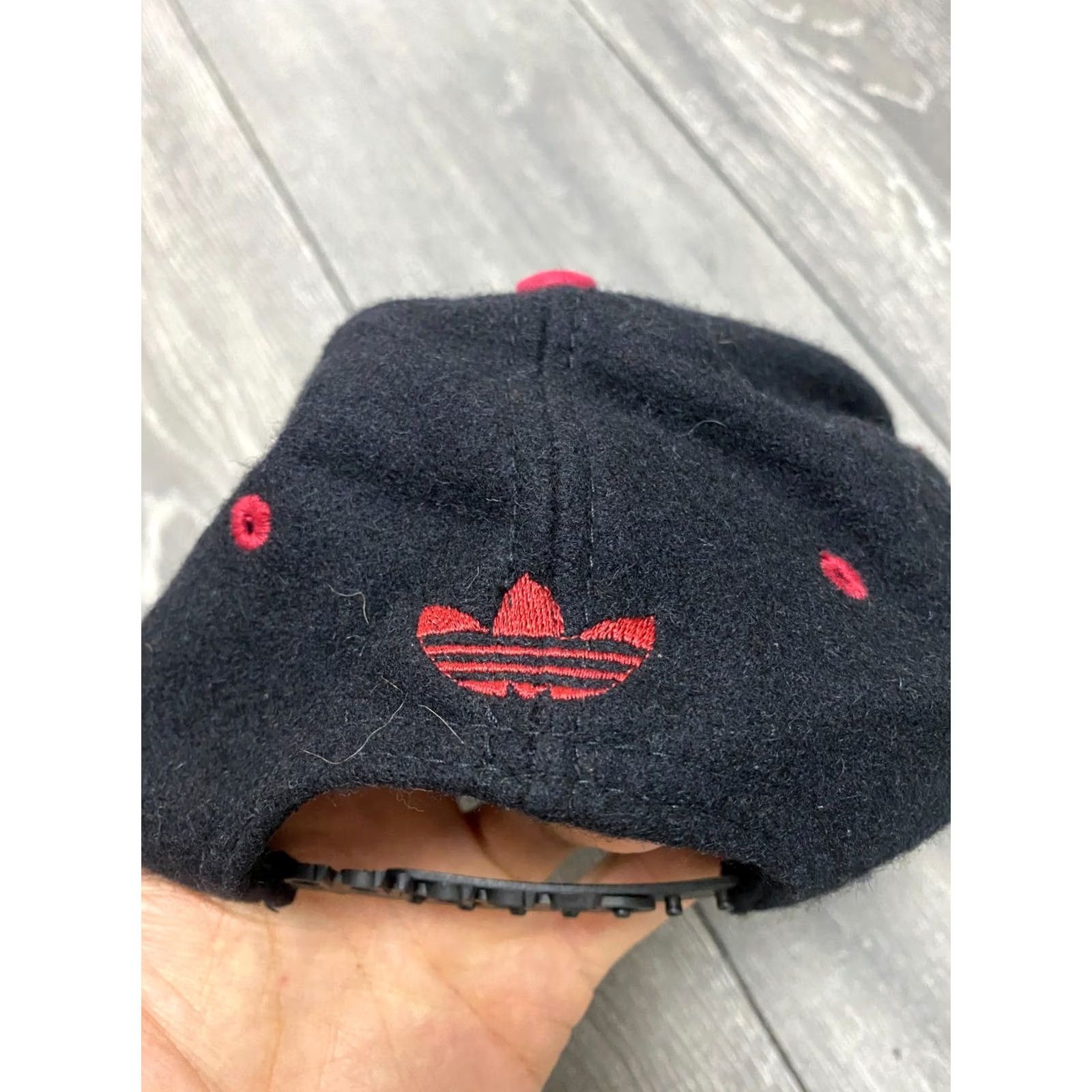 Adidas ADIDAS 3 STRIPES BIG LOGO WOOL ADJUSTABLE SNAPBACK HAT BLACK ONE SIZE Unisex Adults Mens Womens 80s Vintage Made in Taiwan Size ONE SIZE - 4 Thumbnail