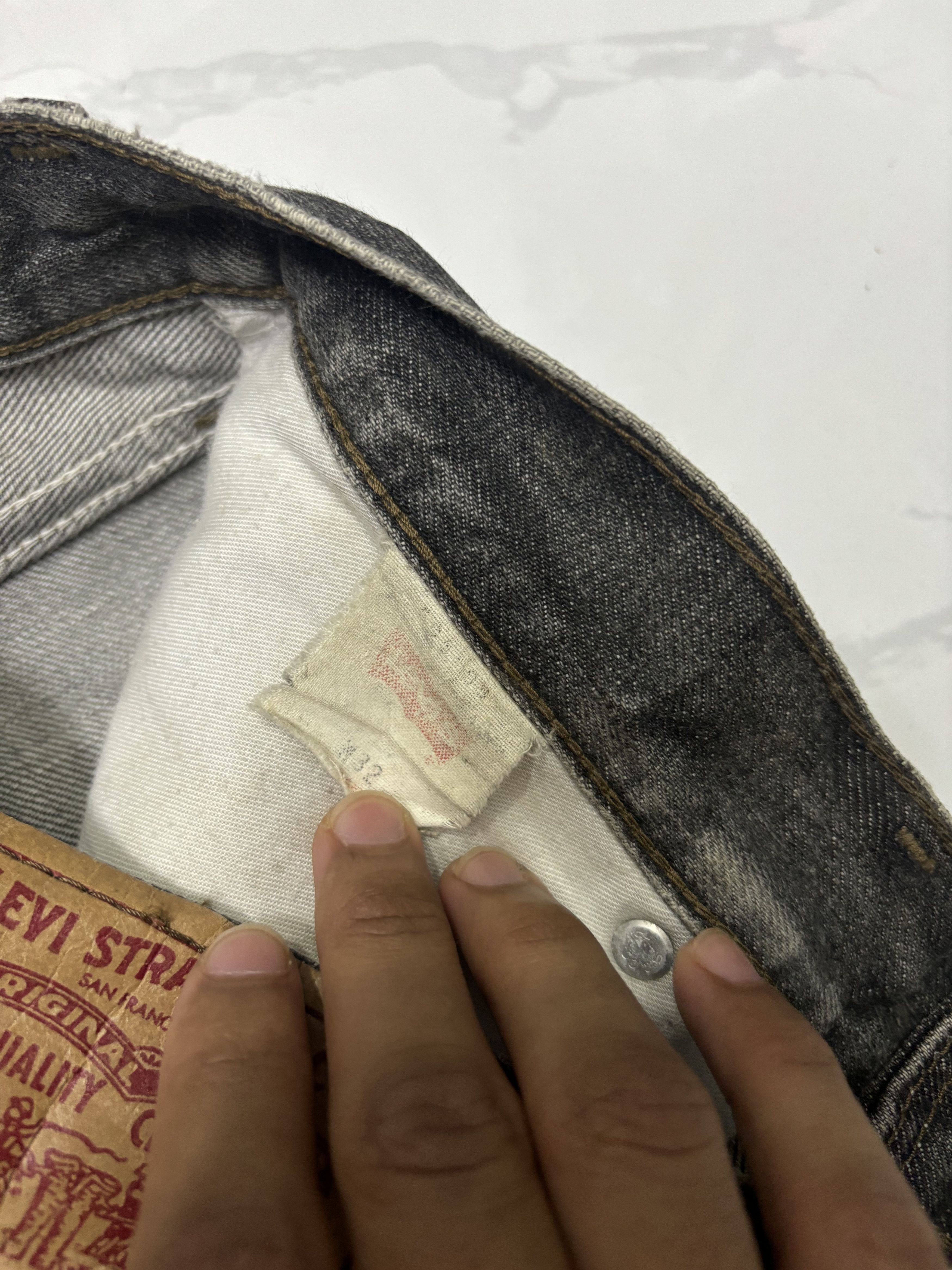 Levi's 🔥LEVIS 505 BLACK THRASH RIPS DENIM JEANS UNDERCOVER STYLE Size US 32 / EU 48 - 12 Thumbnail
