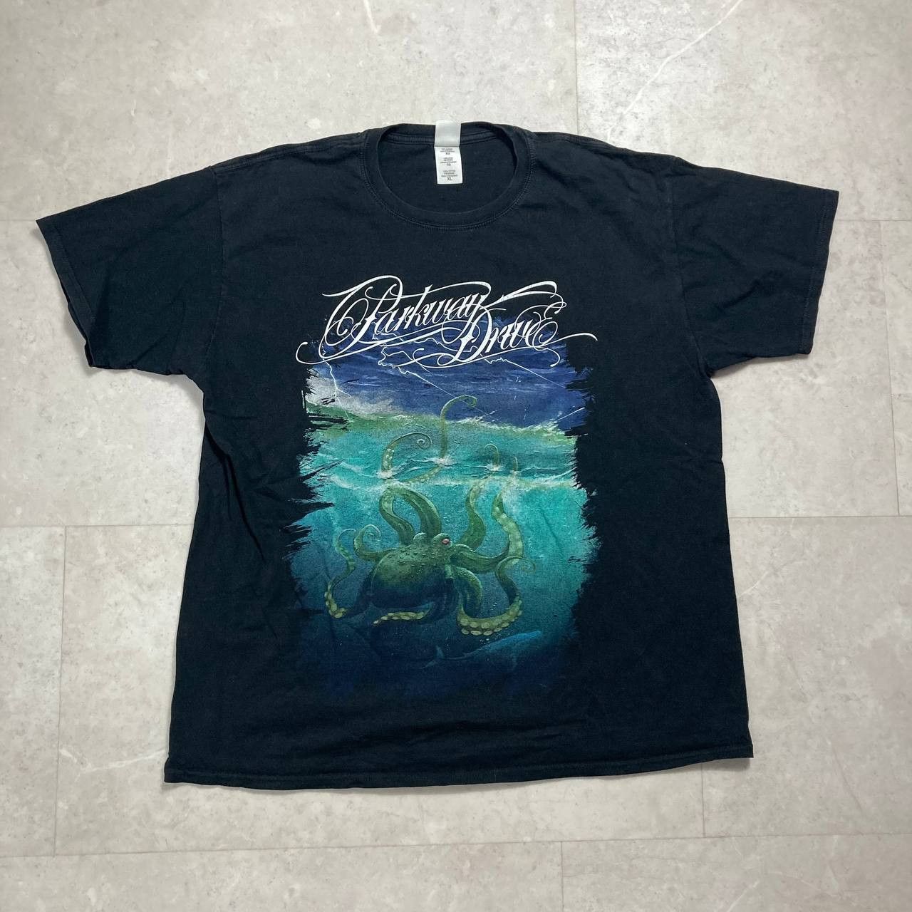 Band Tees Parkway Drive Hardcore Metal Rock Tour Band Tee Size US XL / EU 56 / 4 - 1 Thumbnail