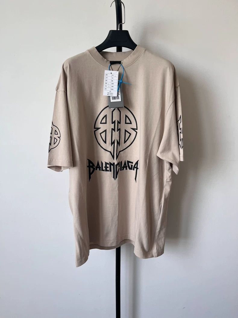 Balenciaga Balenciaga Metal Bitcoin Short Sleeve T-Shirt Size US M / EU 48-50 / 2 - 1 Thumbnail