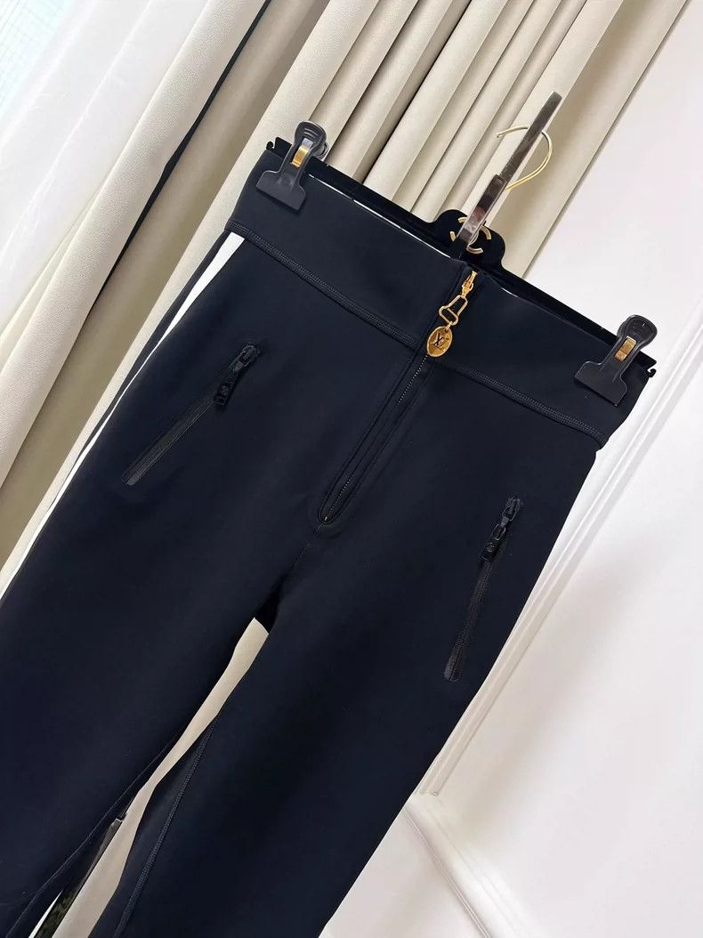 Louis Vuitton LOUIS VUITTON Black White Trim Zip Ski Pants 2504-Nextarrow Size 35" - 2 Thumbnail
