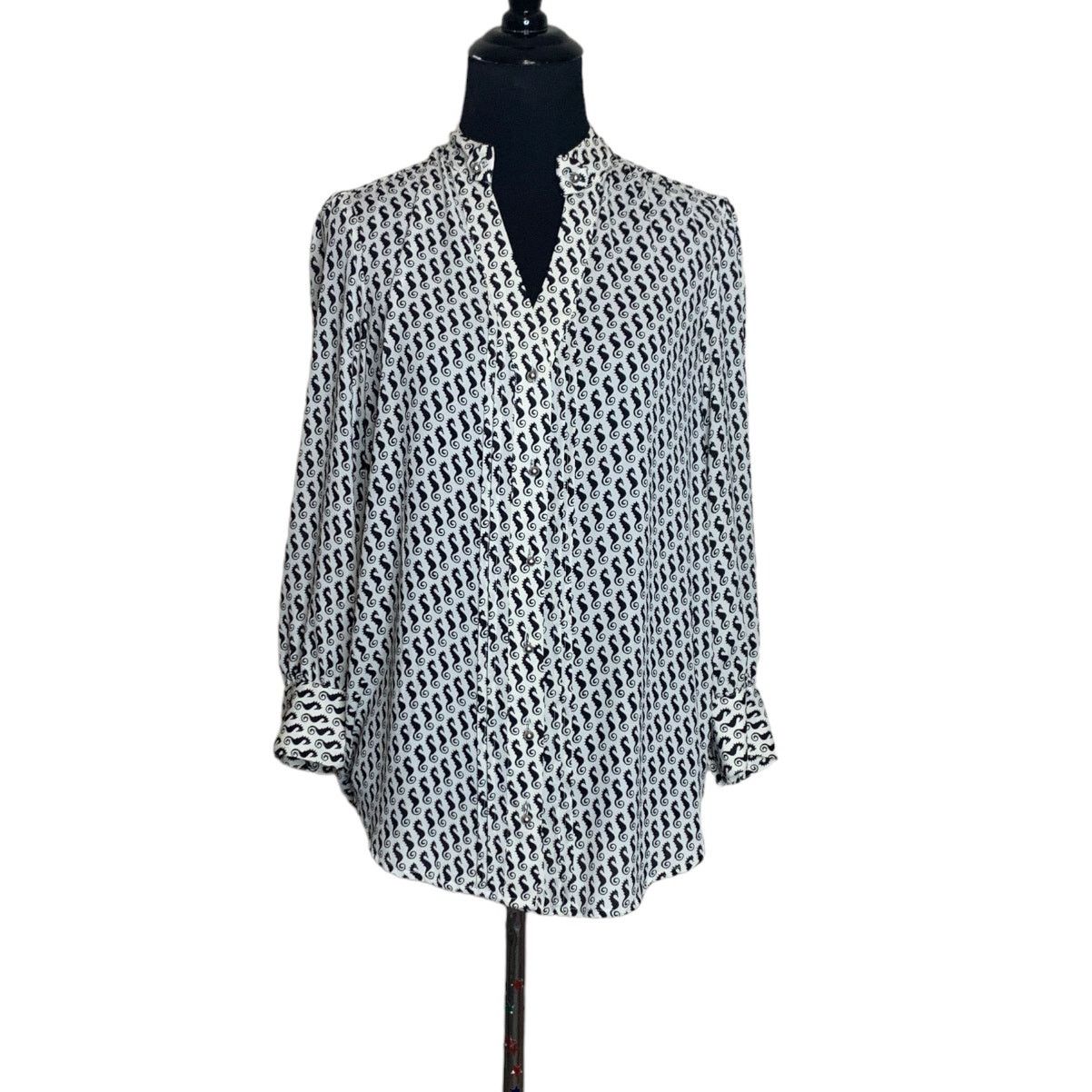 Anthropologie Moulinette Soeurs seahorse print button down blouse size 2 Size XS / US 0-2 / IT 36-38 - 1 Thumbnail