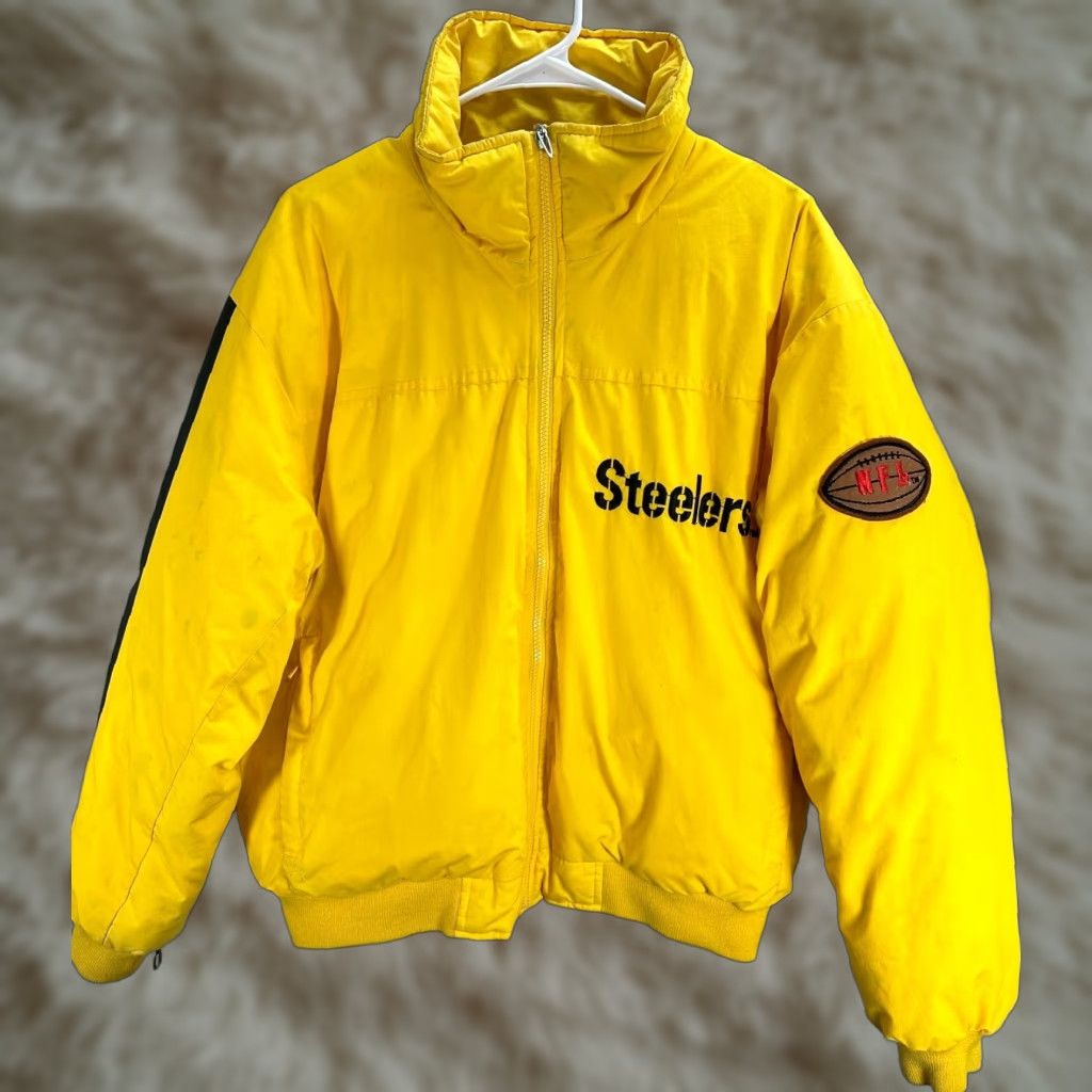 NFL VINTAGE Triple F.A.T. Goose Pittsburgh Steelers NFL Bomber Jacket Yellow Sz L Men Jacket Down Zip Size US L / EU 52-54 / 3 - 1 Thumbnail
