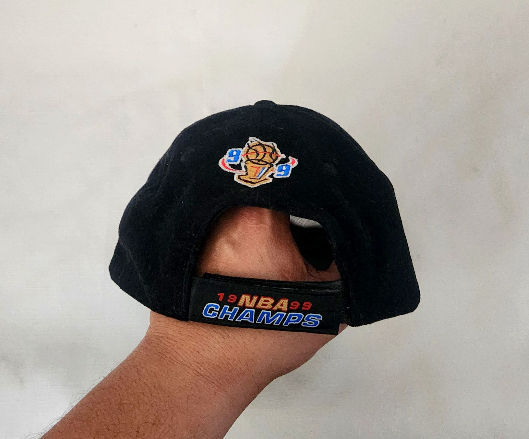 Puma Vintage 1999 San Antonio Spurs NBA Champions Puma Strapback Size ONE SIZE - 4 Thumbnail