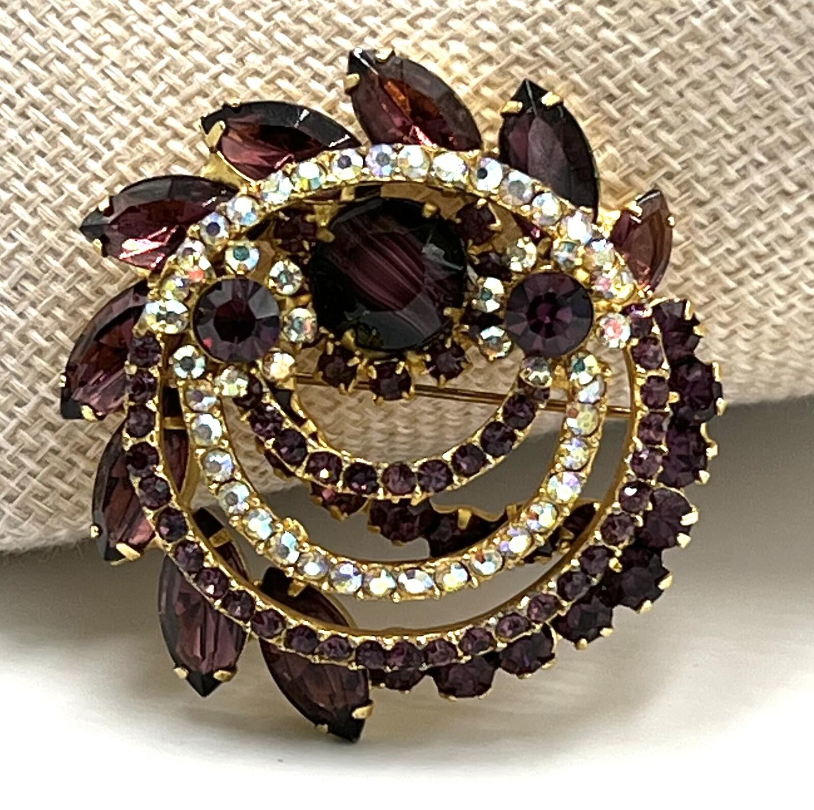 Alexander Julian Juliana Purple Aurora Borealis Rhinestone Wreath Brooch Size ONE SIZE - 2 Thumbnail