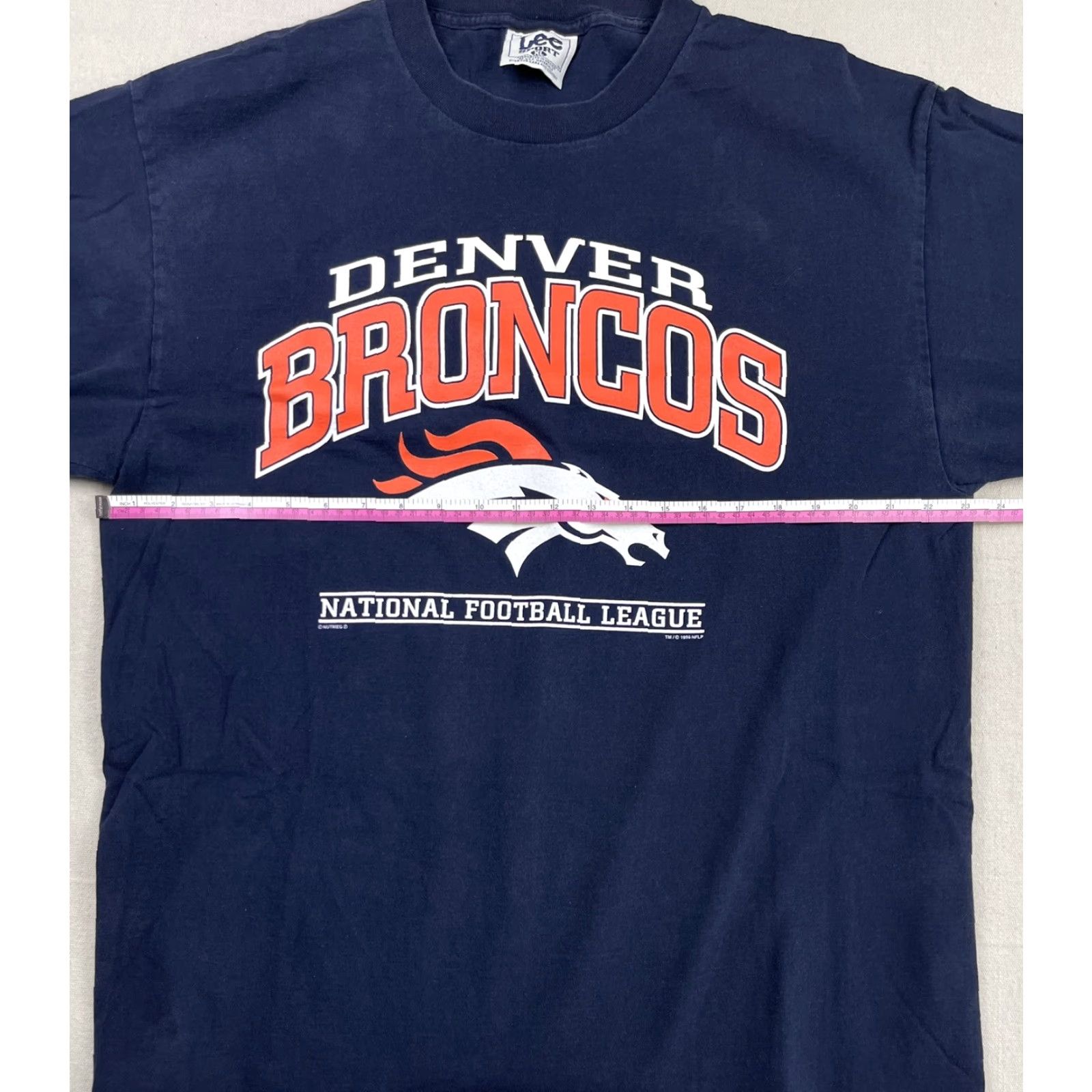 Lee VINTAGE Lee Denver Broncos NFL T-Shirt XL Blue 90s Super Bowl Champions Graphic Tee Mens Size US XL / EU 56 / 4 - 7 Thumbnail