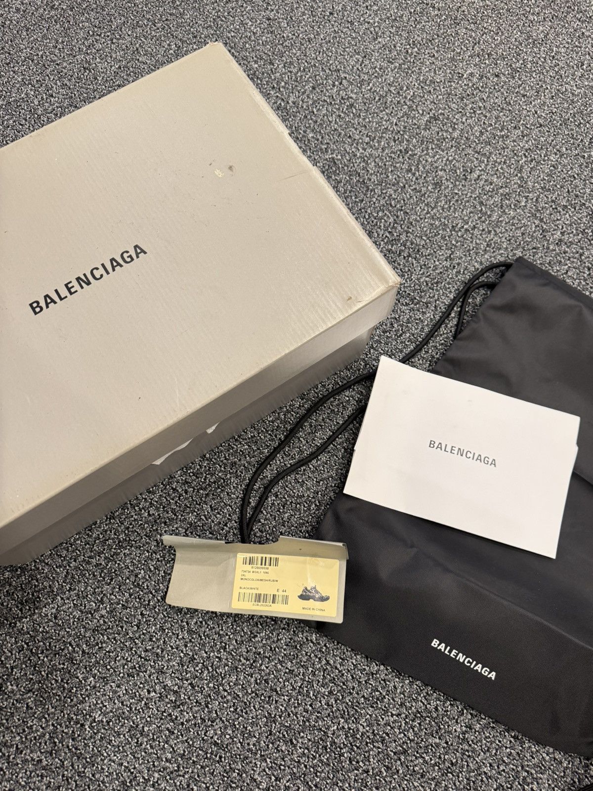 Balenciaga Balenciaga 3XL Black (US 10.5/11M) Size US 11 / EU 44 - 10 Thumbnail