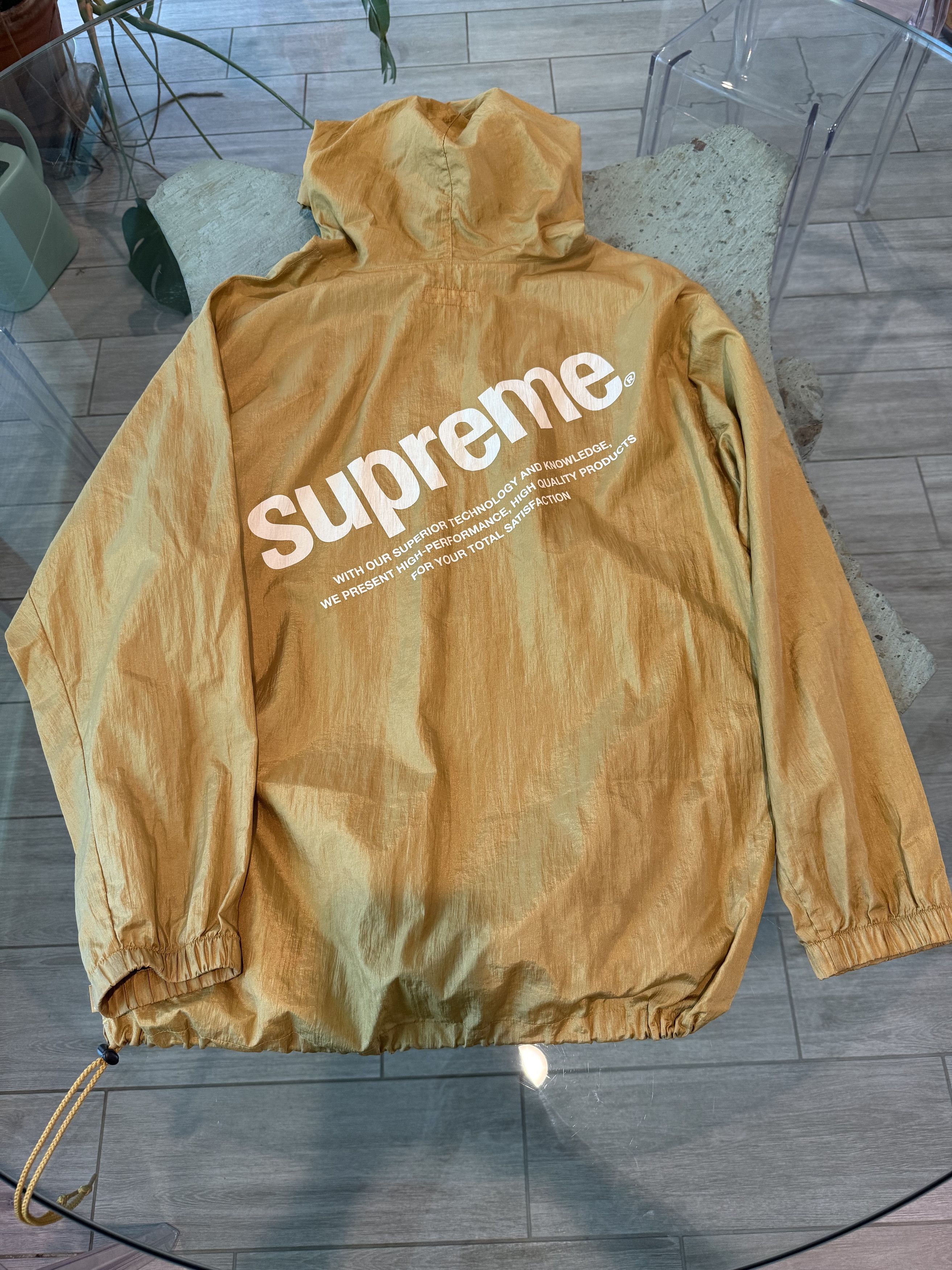 Supreme Supreme Gold Poncho / Windbreaker Size US L / EU 52-54 / 3 - 2 Thumbnail