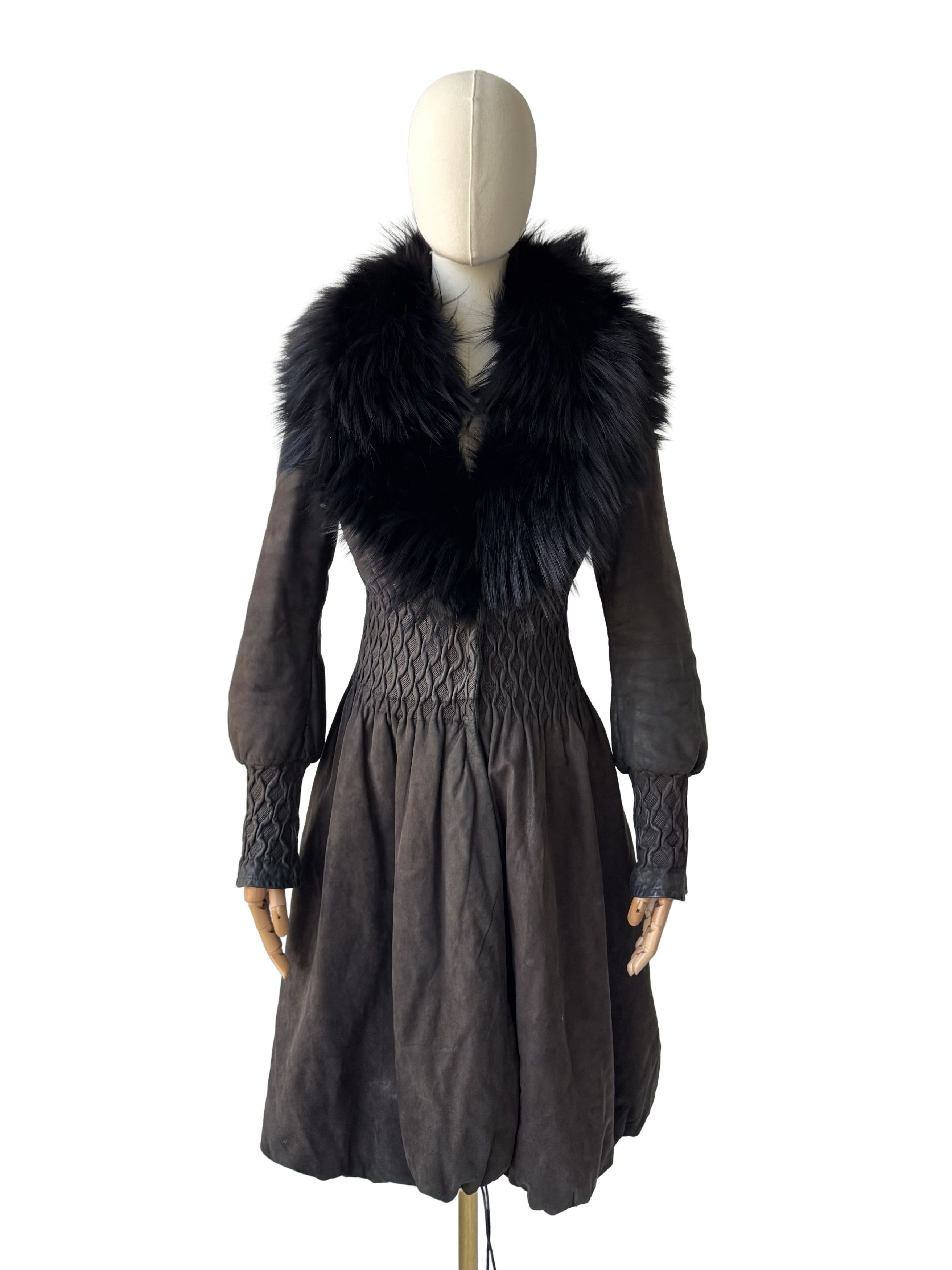 Vintage Vintage Leather Coat Real Fur Collar Long Winter Dress Coat Size XS / US 0-2 / IT 36-38 - 1 Thumbnail