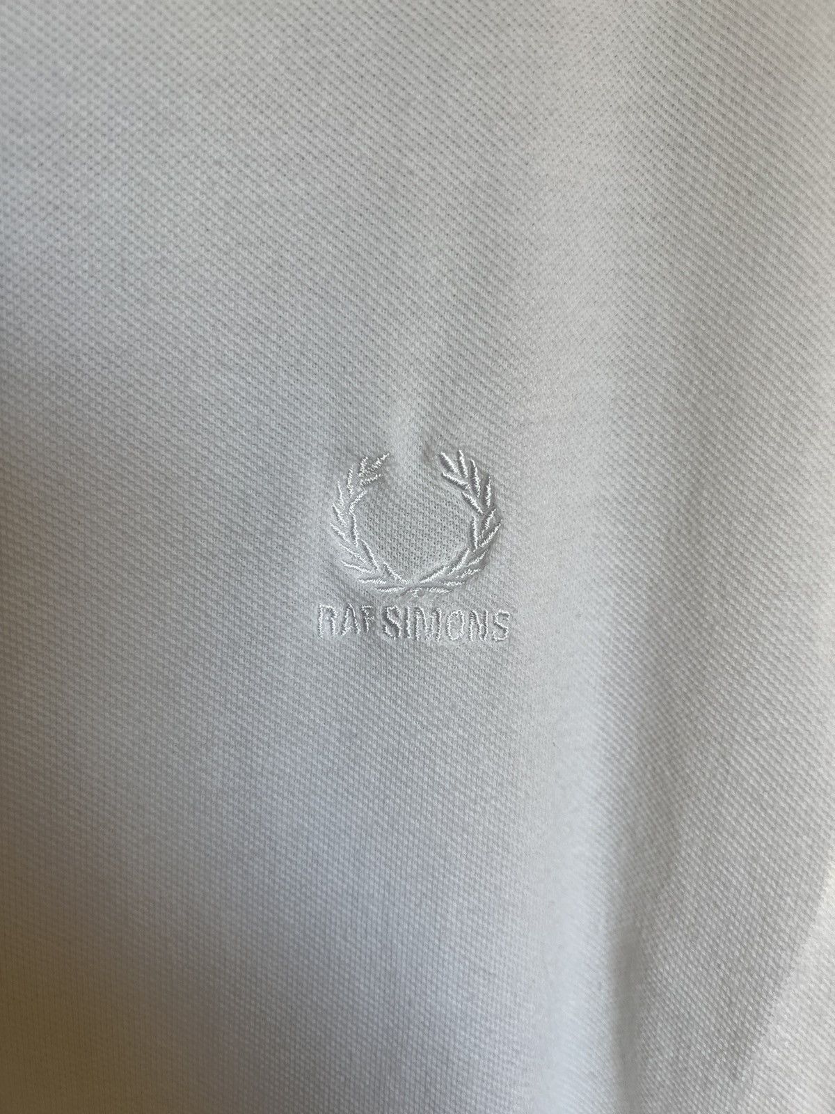 Fred Perry × Raf Simons Raf Simons + Fred Perry White Polo Shirt Size US XXS / EU 40 - 4 Thumbnail