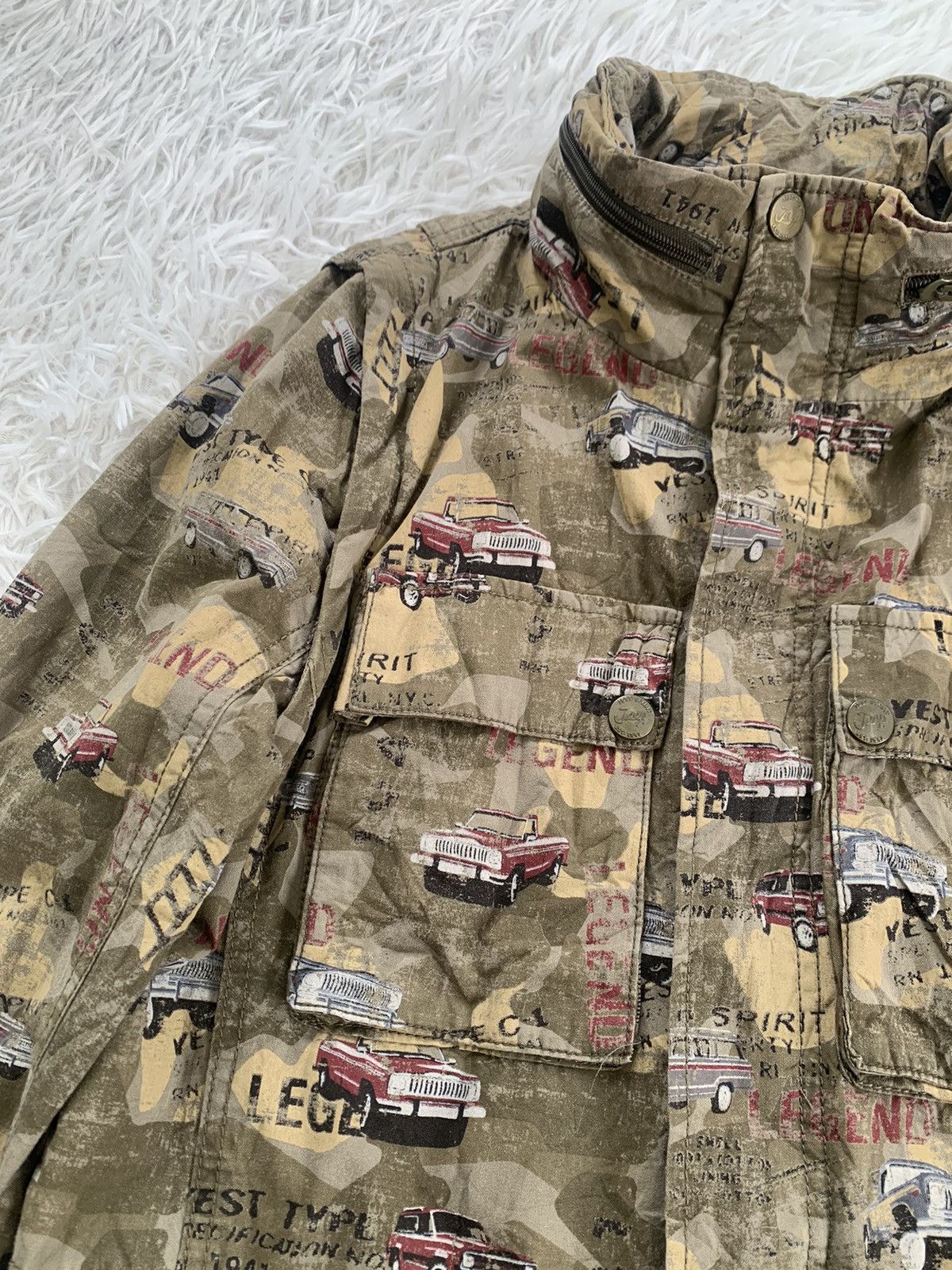 Jeep Full print jeep spirit jacket detachable sleeve Size US S / EU 44-46 / 1 - 7 Thumbnail
