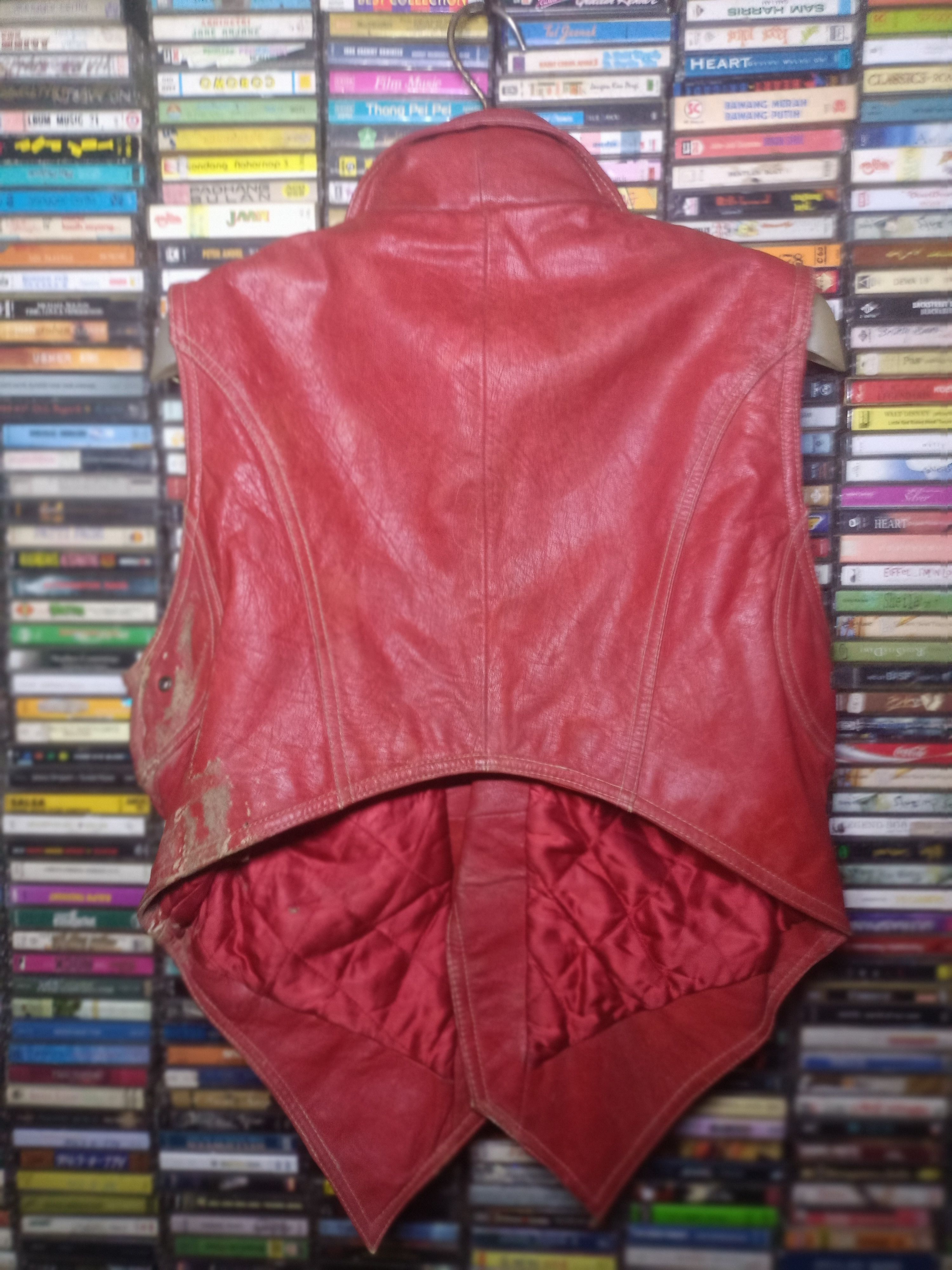 Wilsons Leather Vintage 90s Wilsons Leather Red Distressed Biker Vest Size L Size L / US 10 / IT 46 - 2 Thumbnail